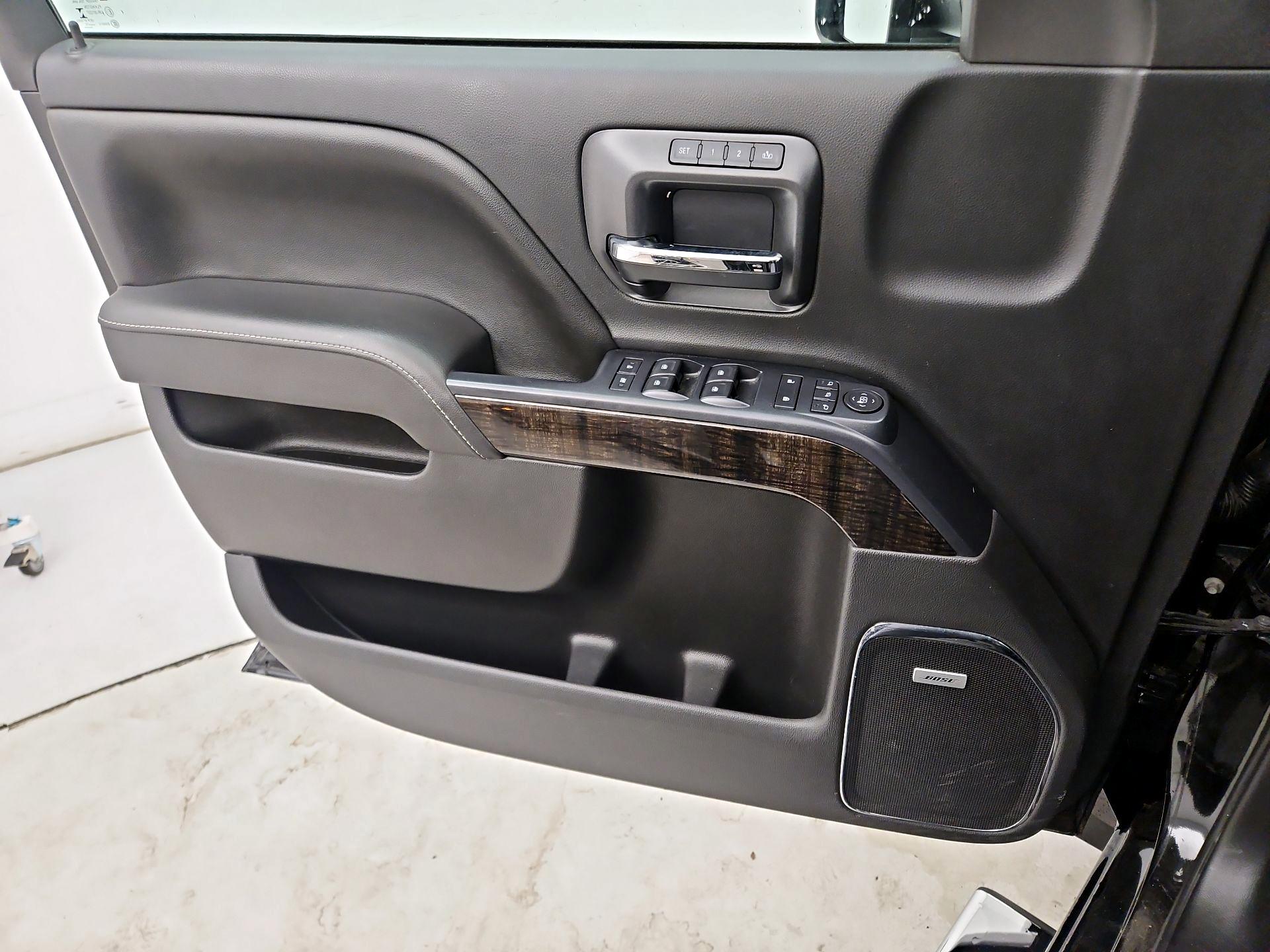 Thumbnail: 2015 GMC Sierra 3500 - 12