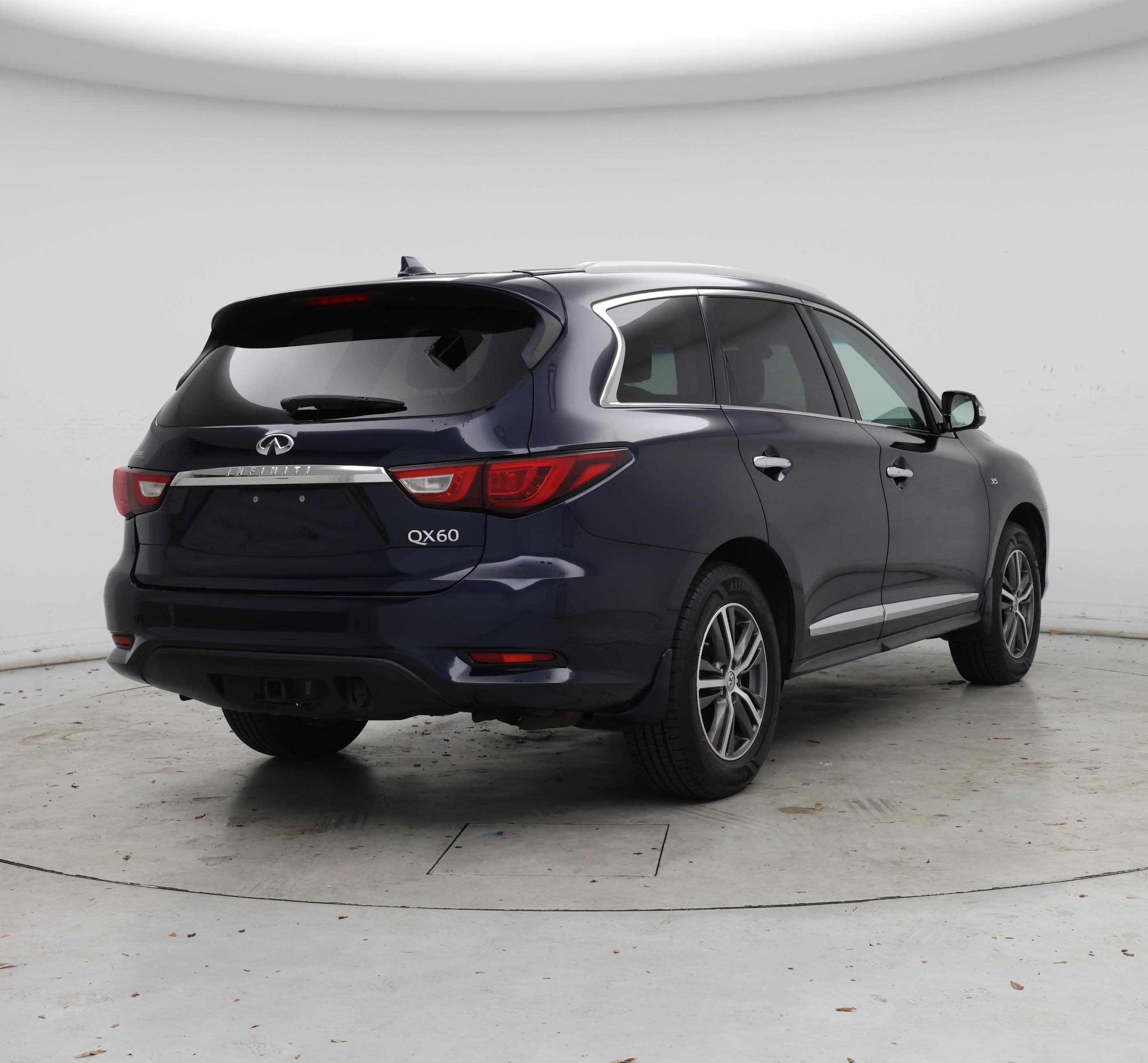 Thumbnail: 2016 INFINITI QX60 - 8