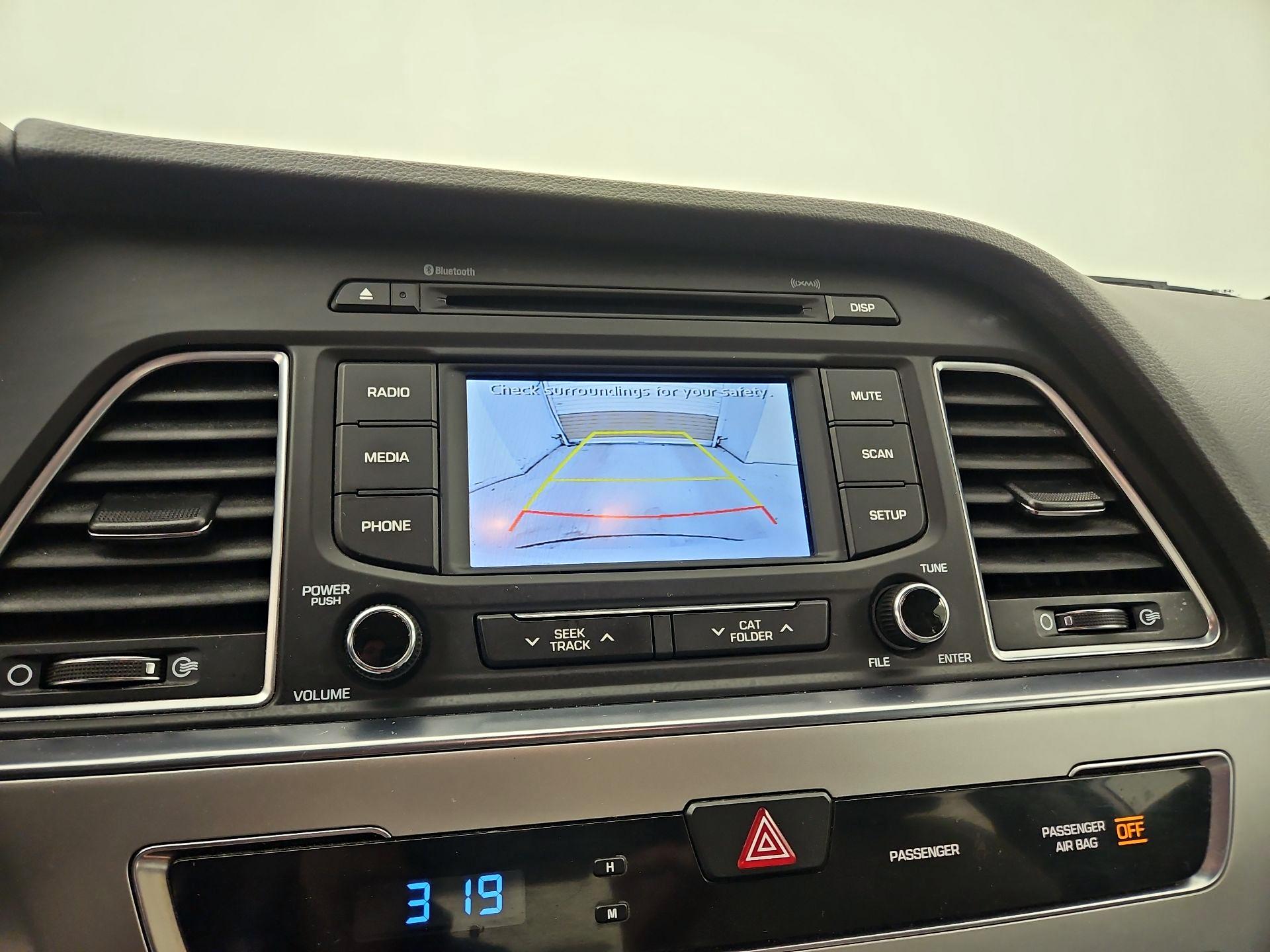 Thumbnail: 2015 Hyundai Sonata - 14