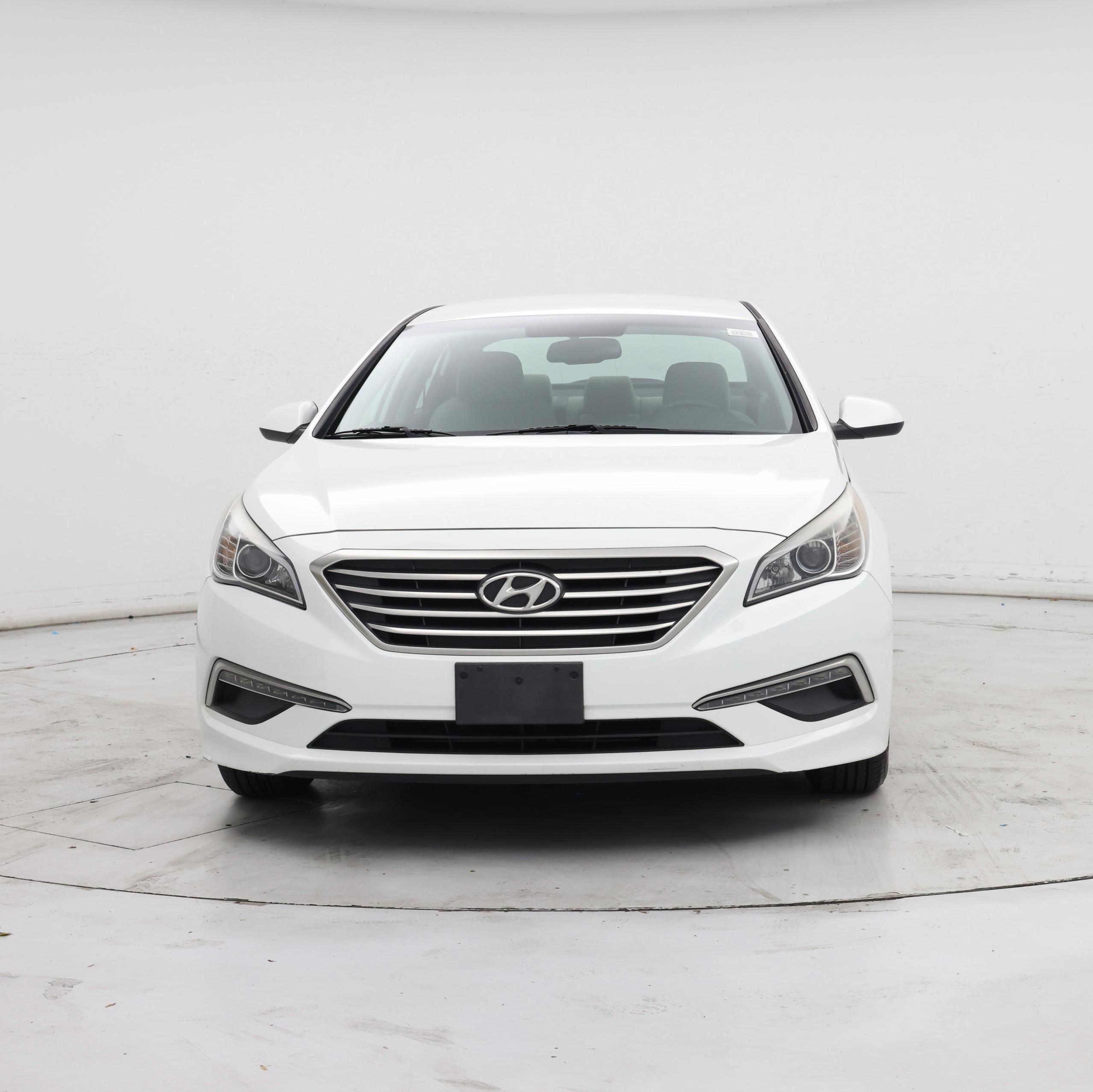 Thumbnail: 2015 Hyundai Sonata - 5