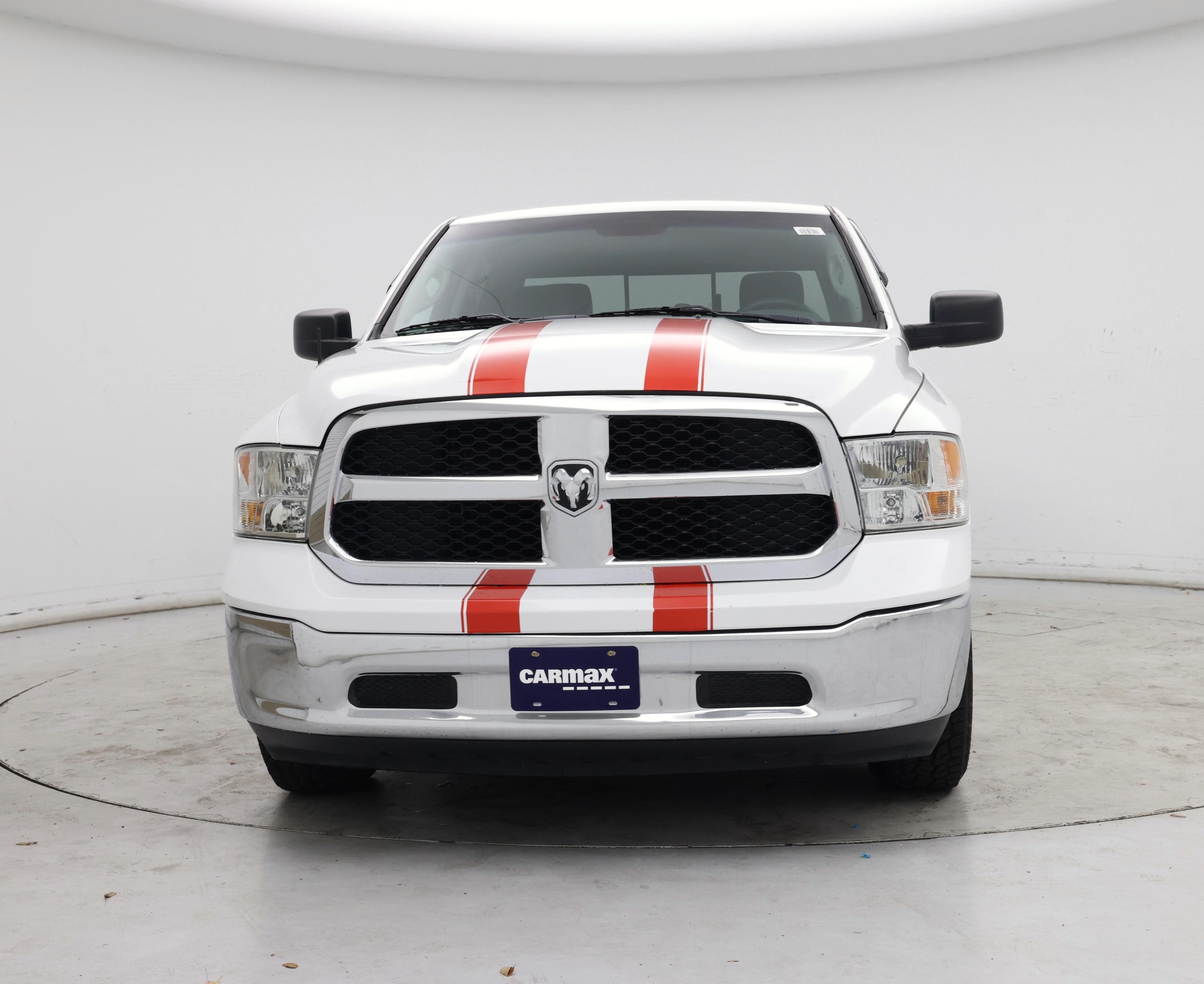 Thumbnail: 2019 RAM 1500 Classic - 5