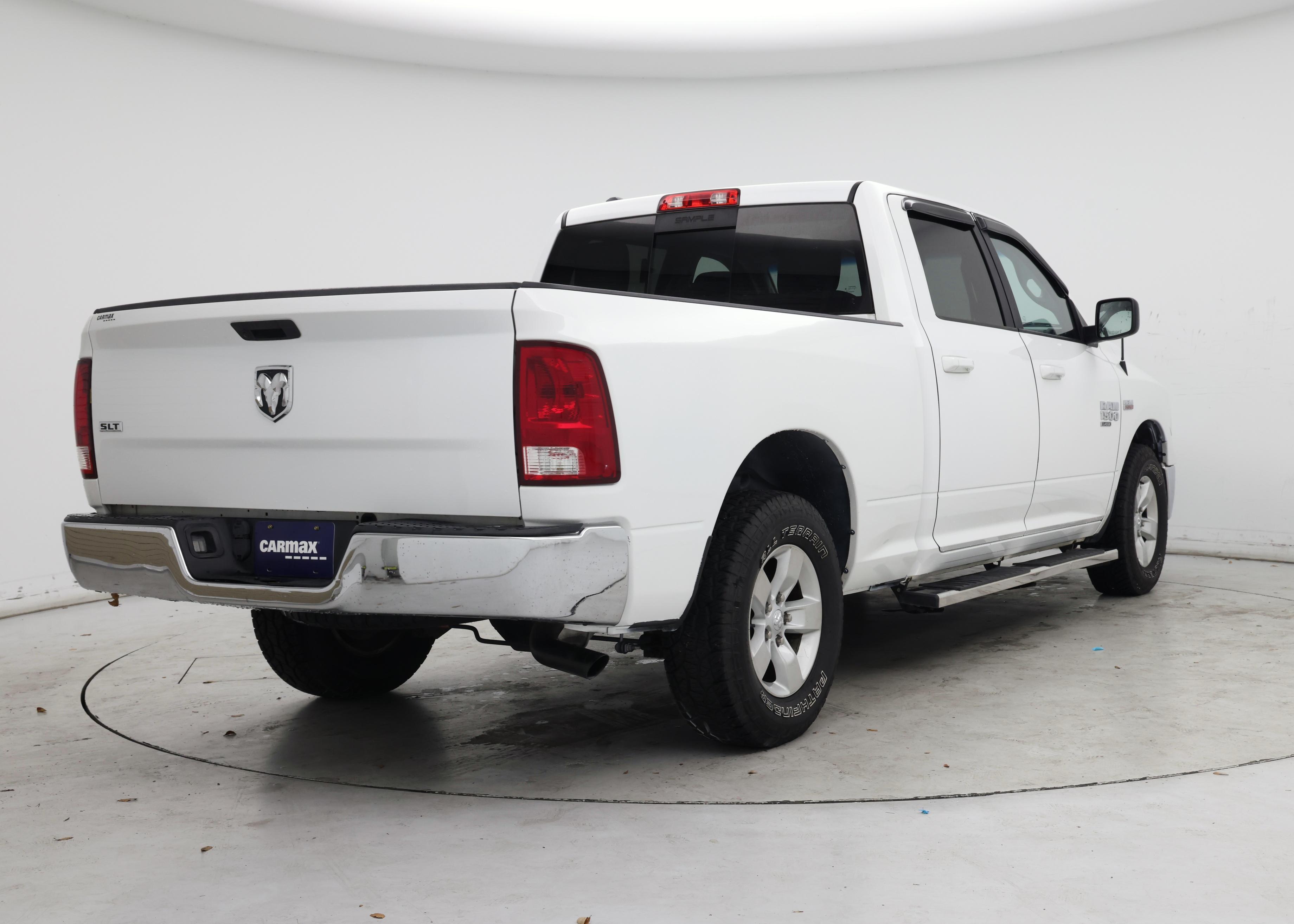 Thumbnail: 2019 RAM 1500 Classic - 8