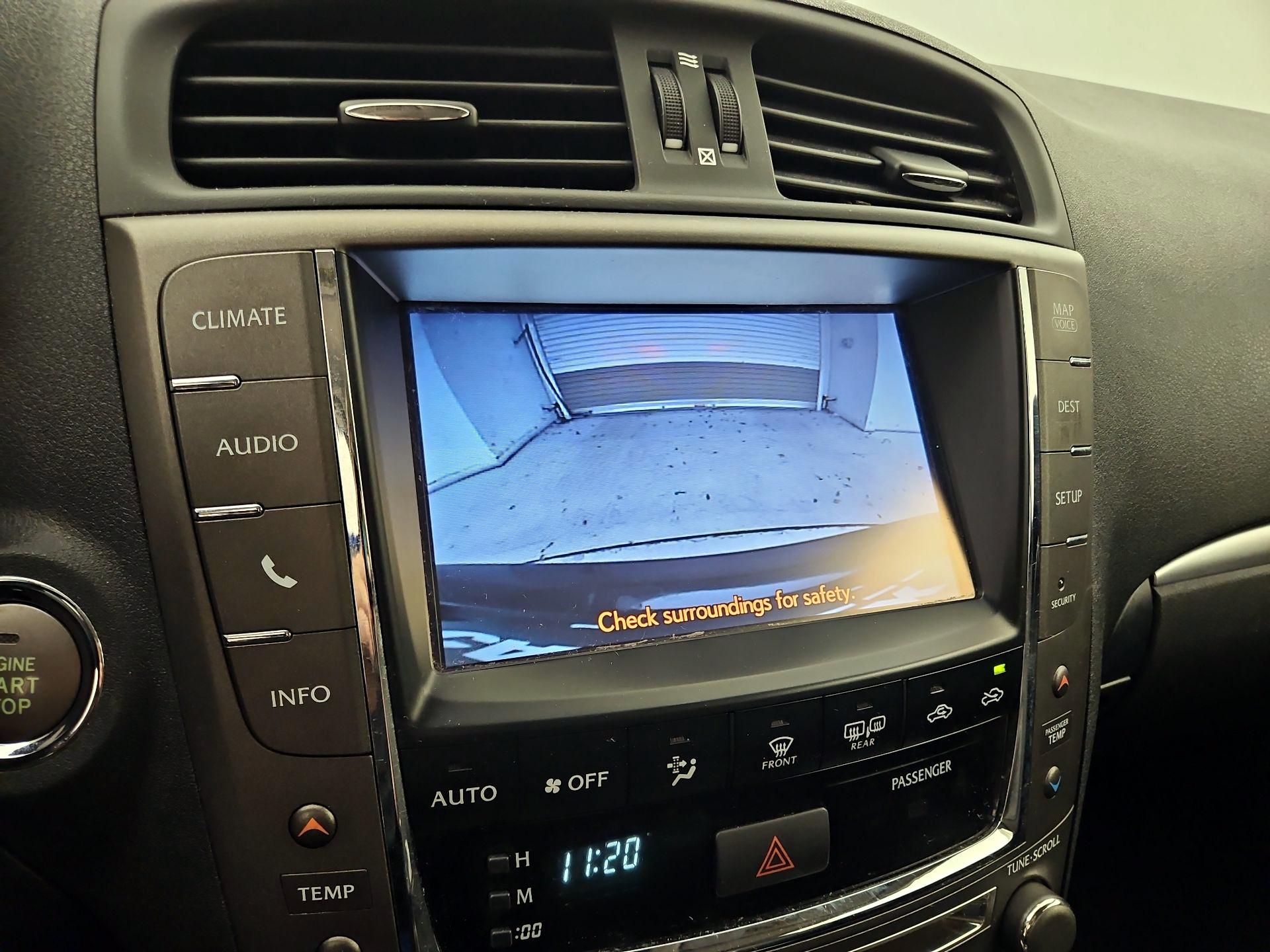 Thumbnail: 2014 Lexus IS - 15