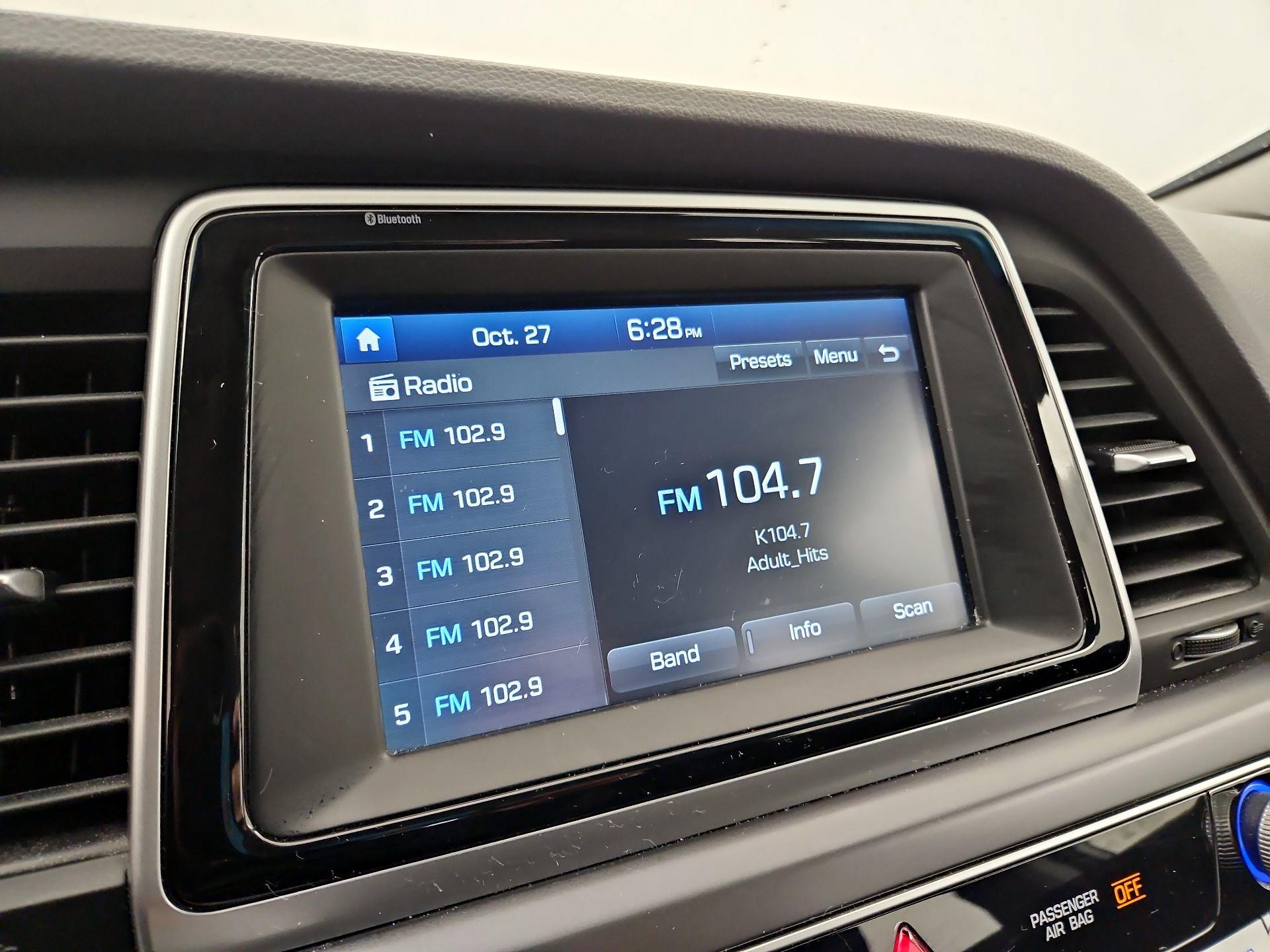 Thumbnail: 2018 Hyundai Sonata - 15