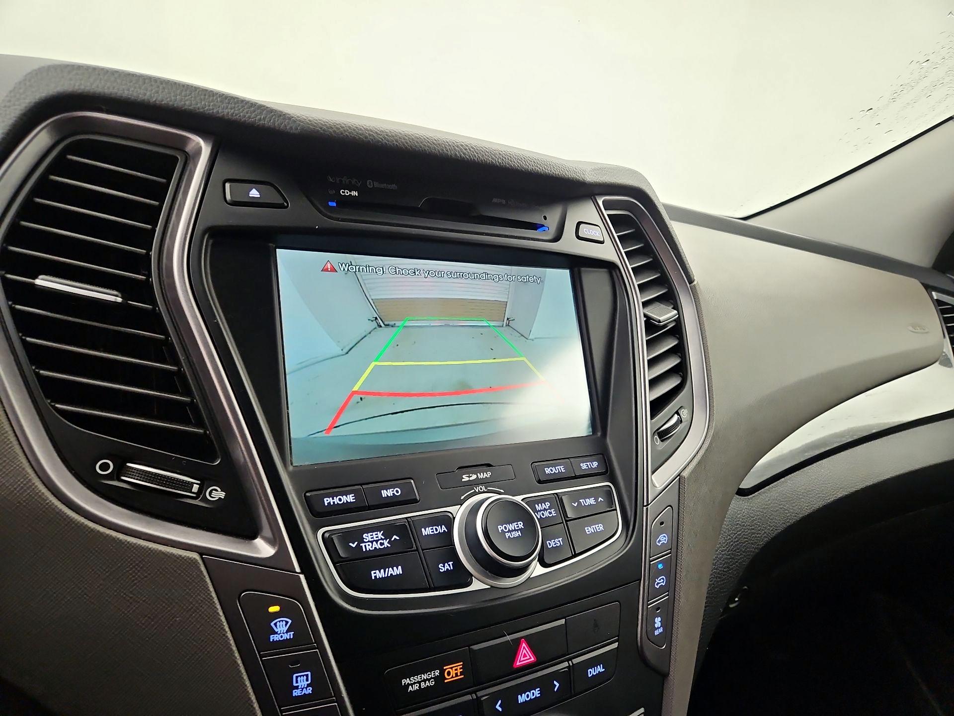 Thumbnail: 2016 Hyundai Santa Fe - 14