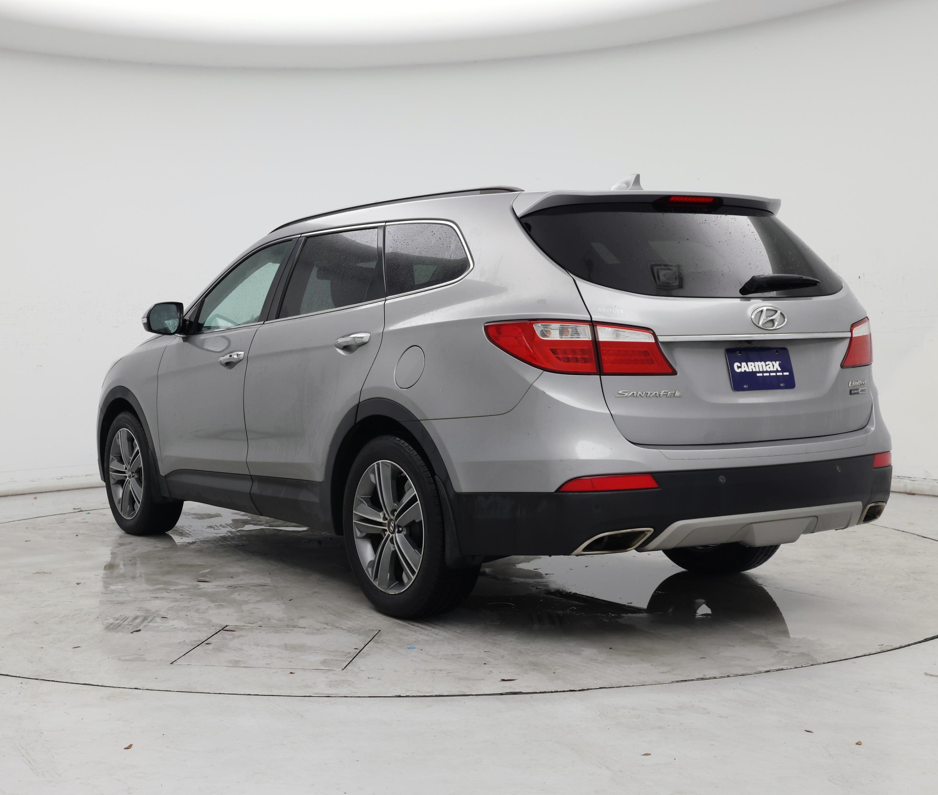 Thumbnail: 2016 Hyundai Santa Fe - 2