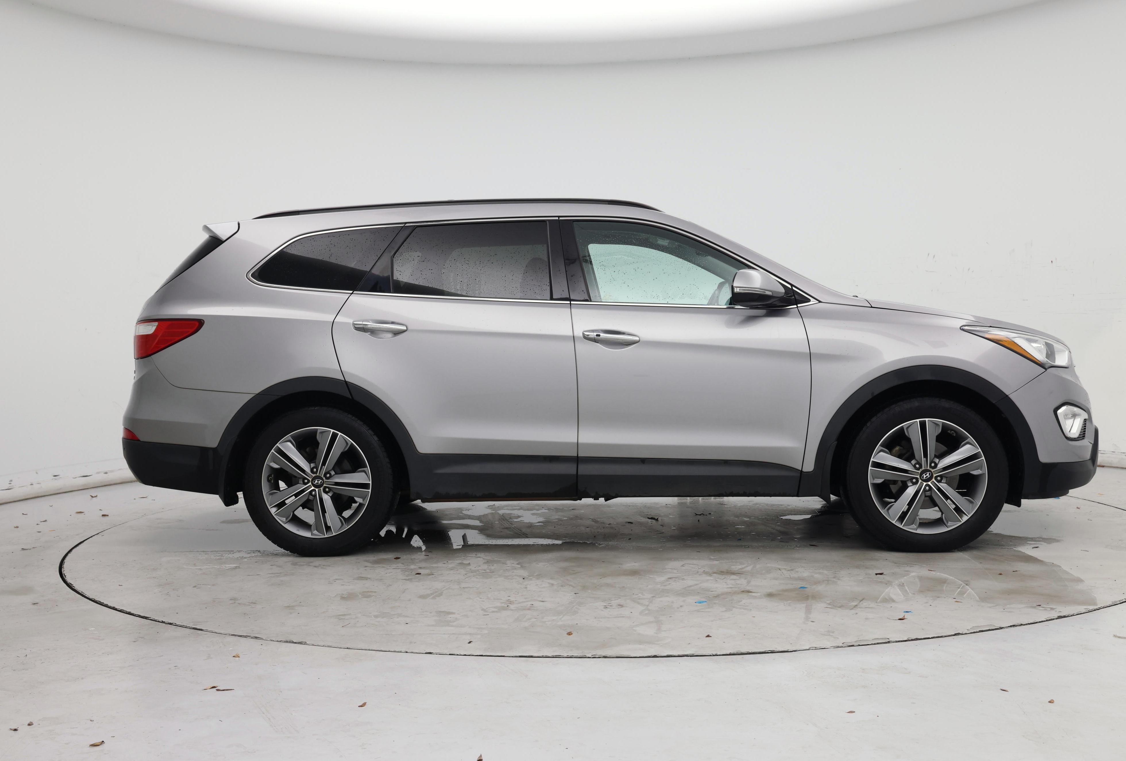 Thumbnail: 2016 Hyundai Santa Fe - 7