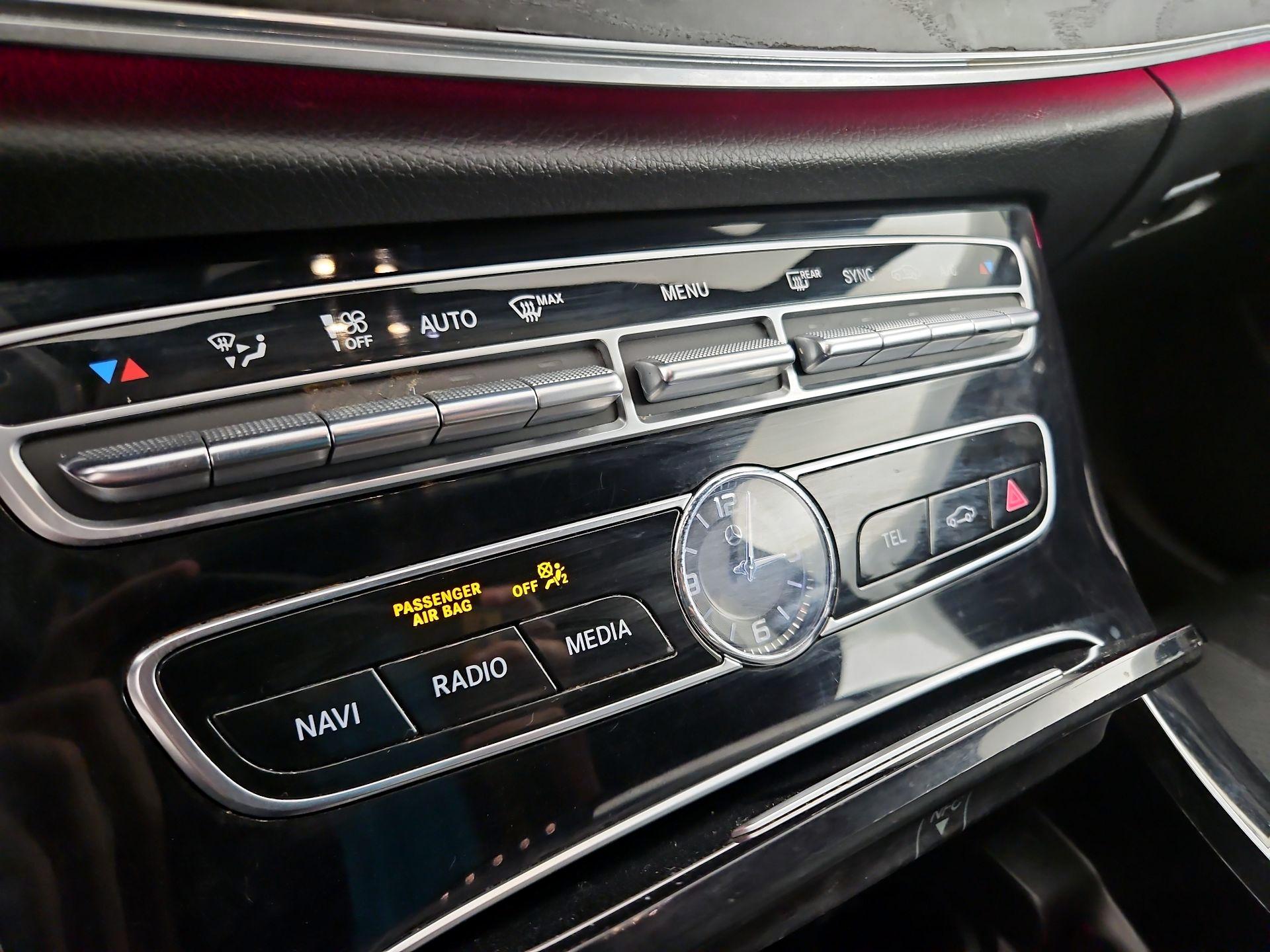 Thumbnail: 2017 Mercedes-Benz E-Class - 16