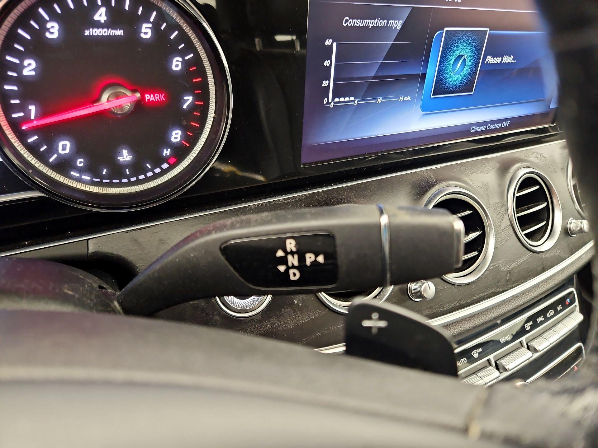 Thumbnail: 2017 Mercedes-Benz E-Class - 17