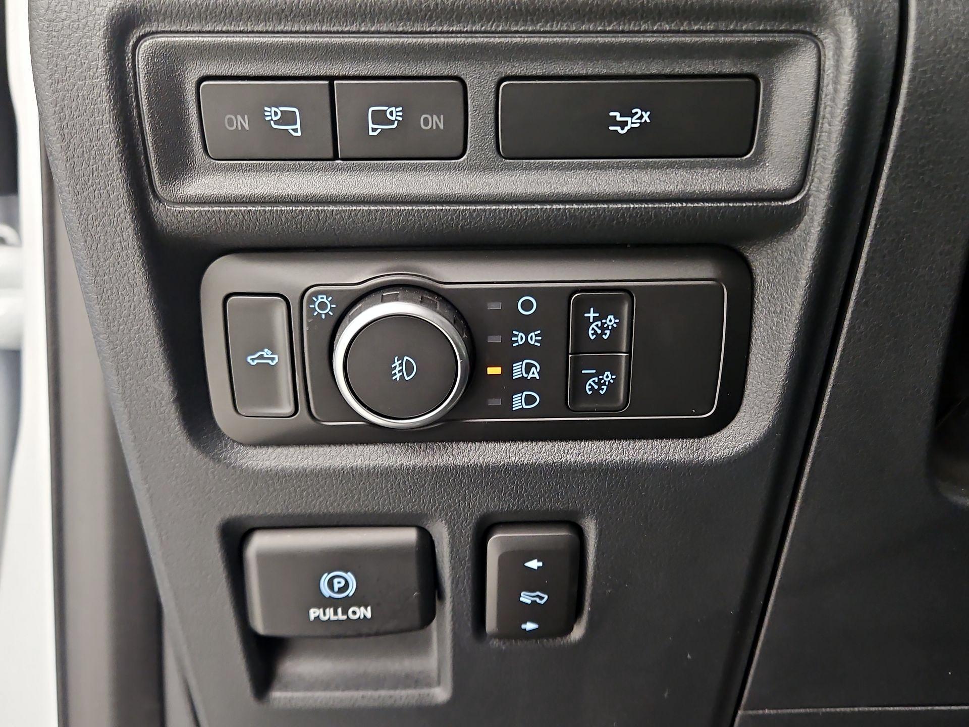 Thumbnail: 2022 Ford F-150 - 13