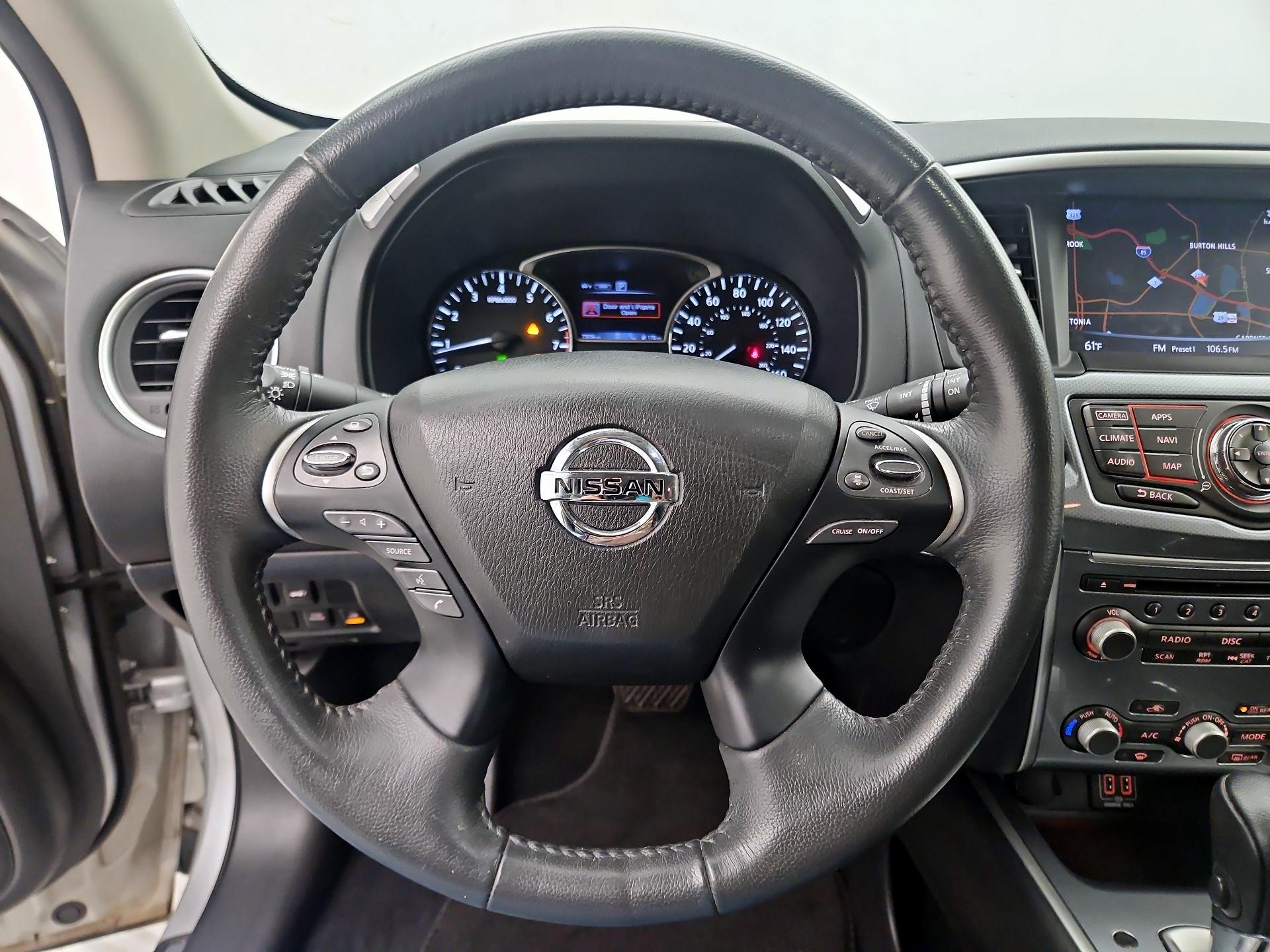 Thumbnail: 2018 Nissan Pathfinder - 10