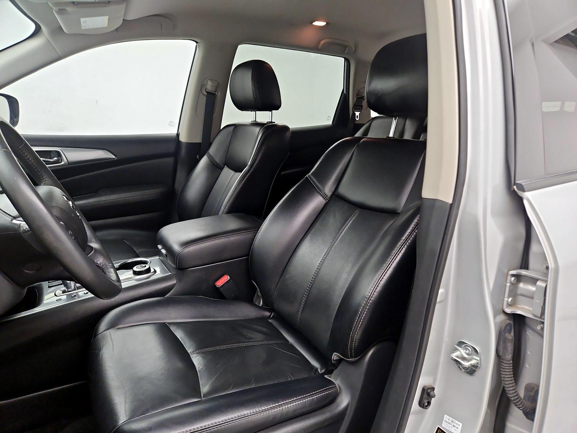 Thumbnail: 2018 Nissan Pathfinder - 11