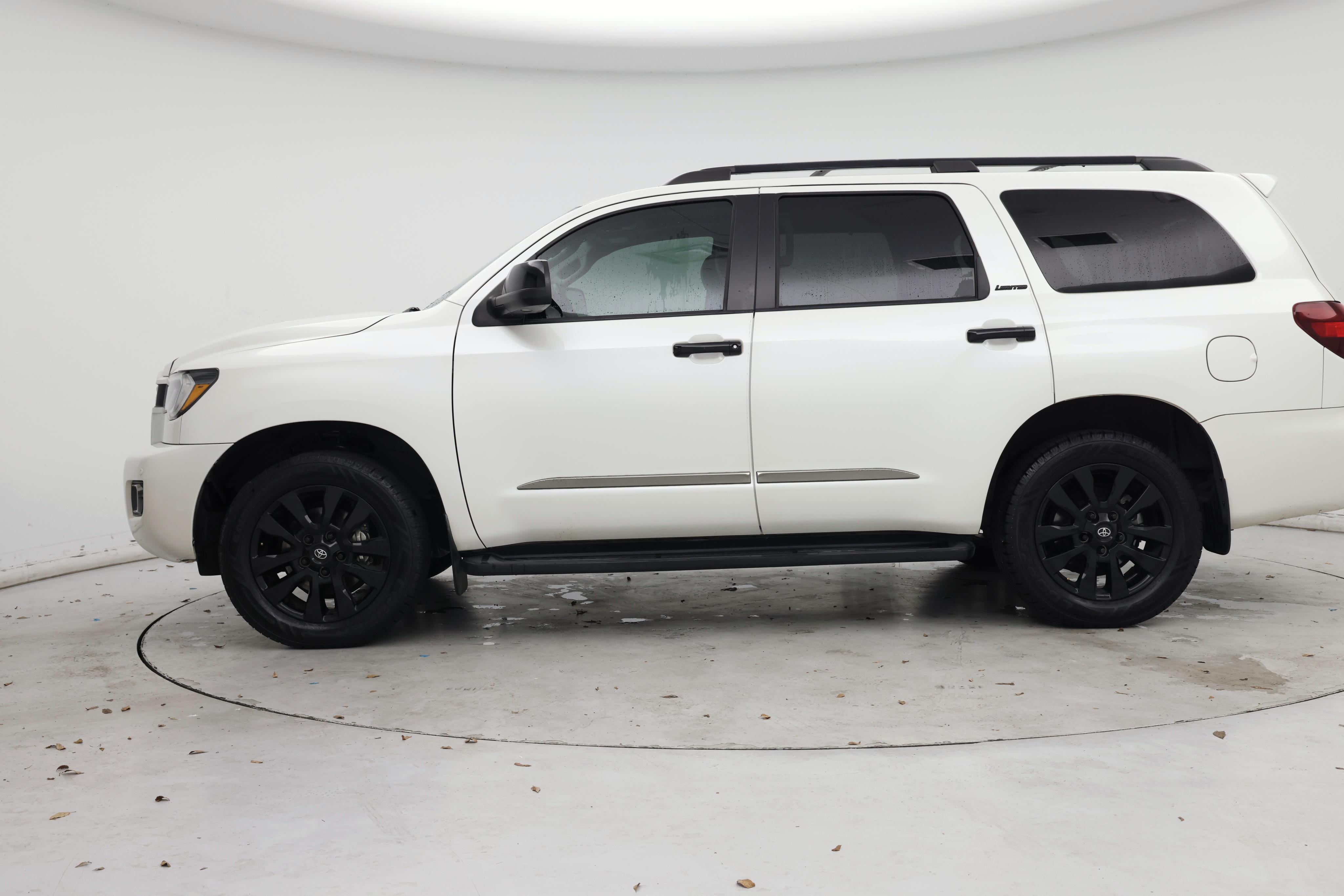 Thumbnail: 2021 Toyota Sequoia - 3