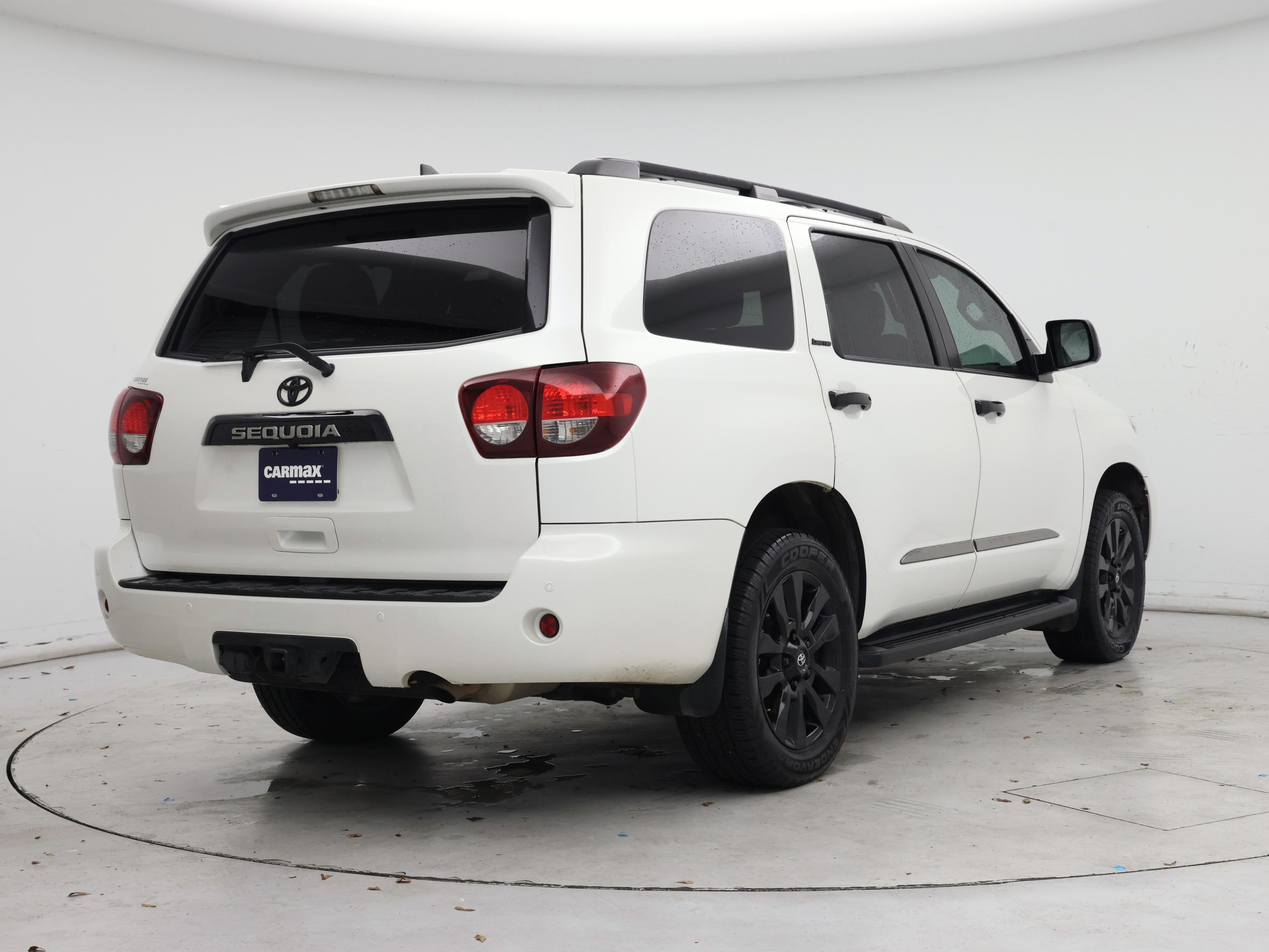 Thumbnail: 2021 Toyota Sequoia - 8