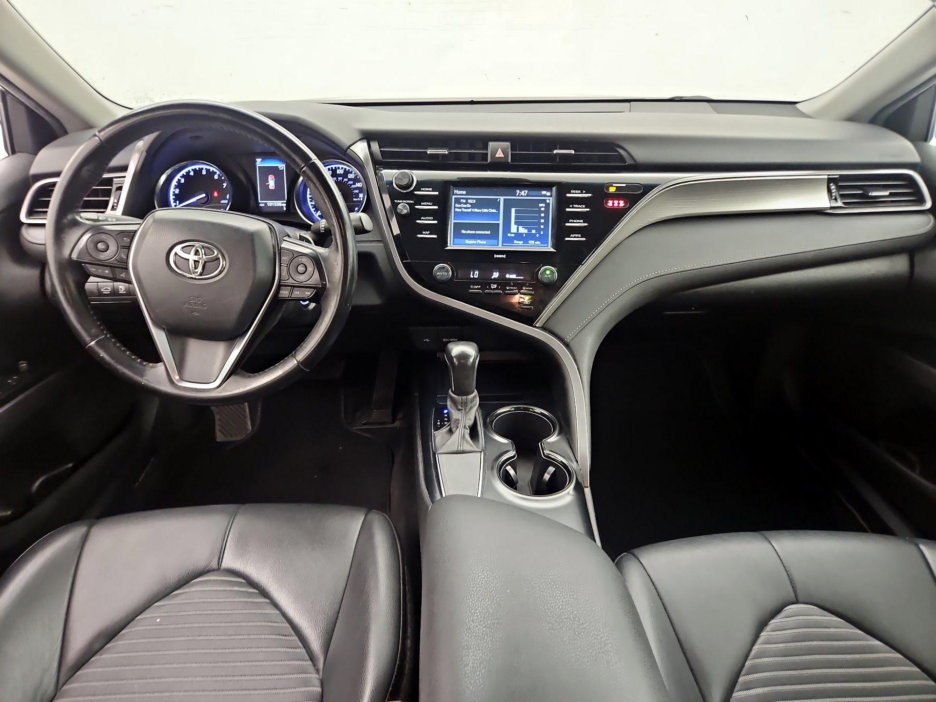 Thumbnail: 2020 Toyota Camry - 9