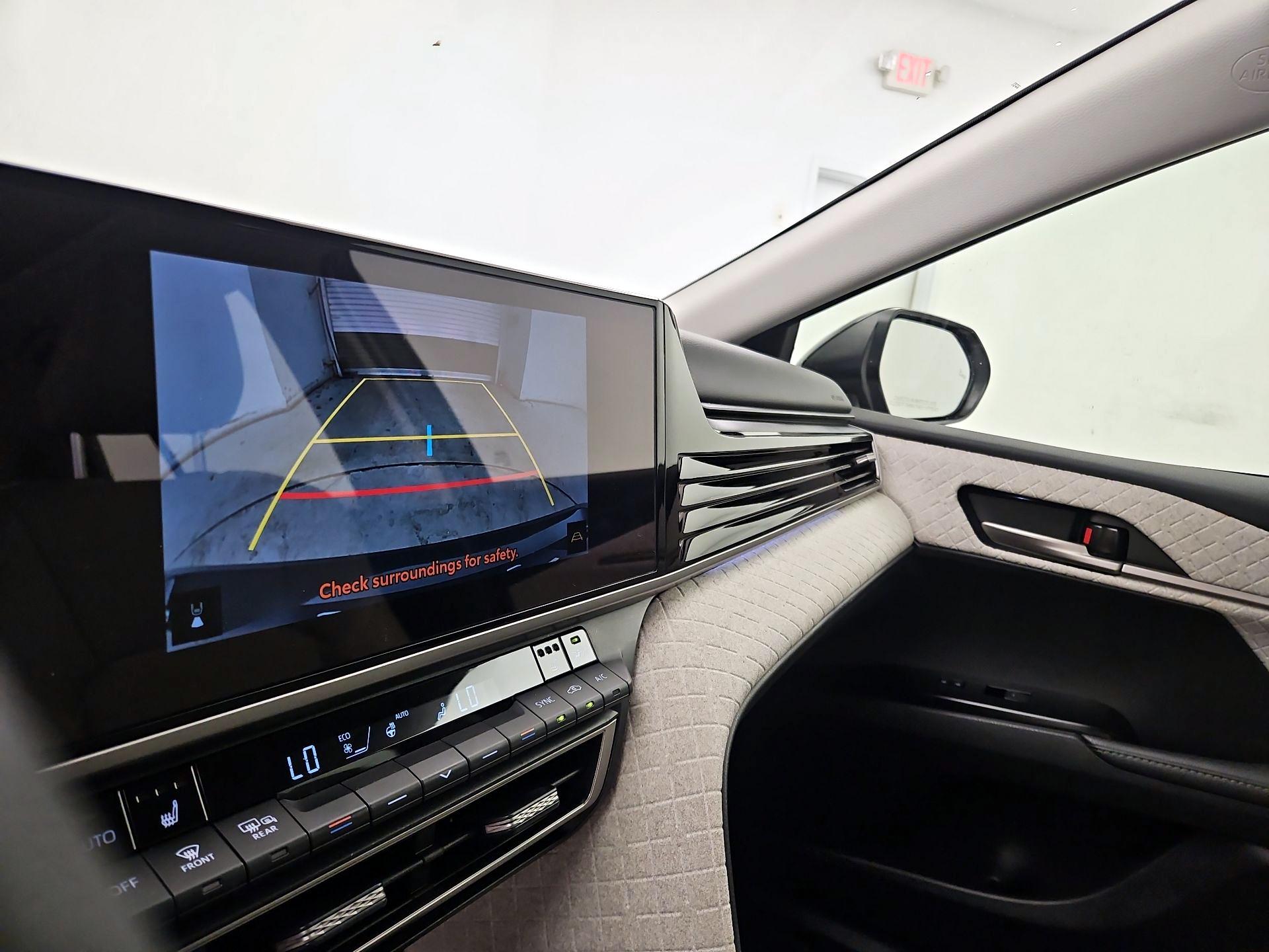 Thumbnail: 2025 Toyota Camry - 14