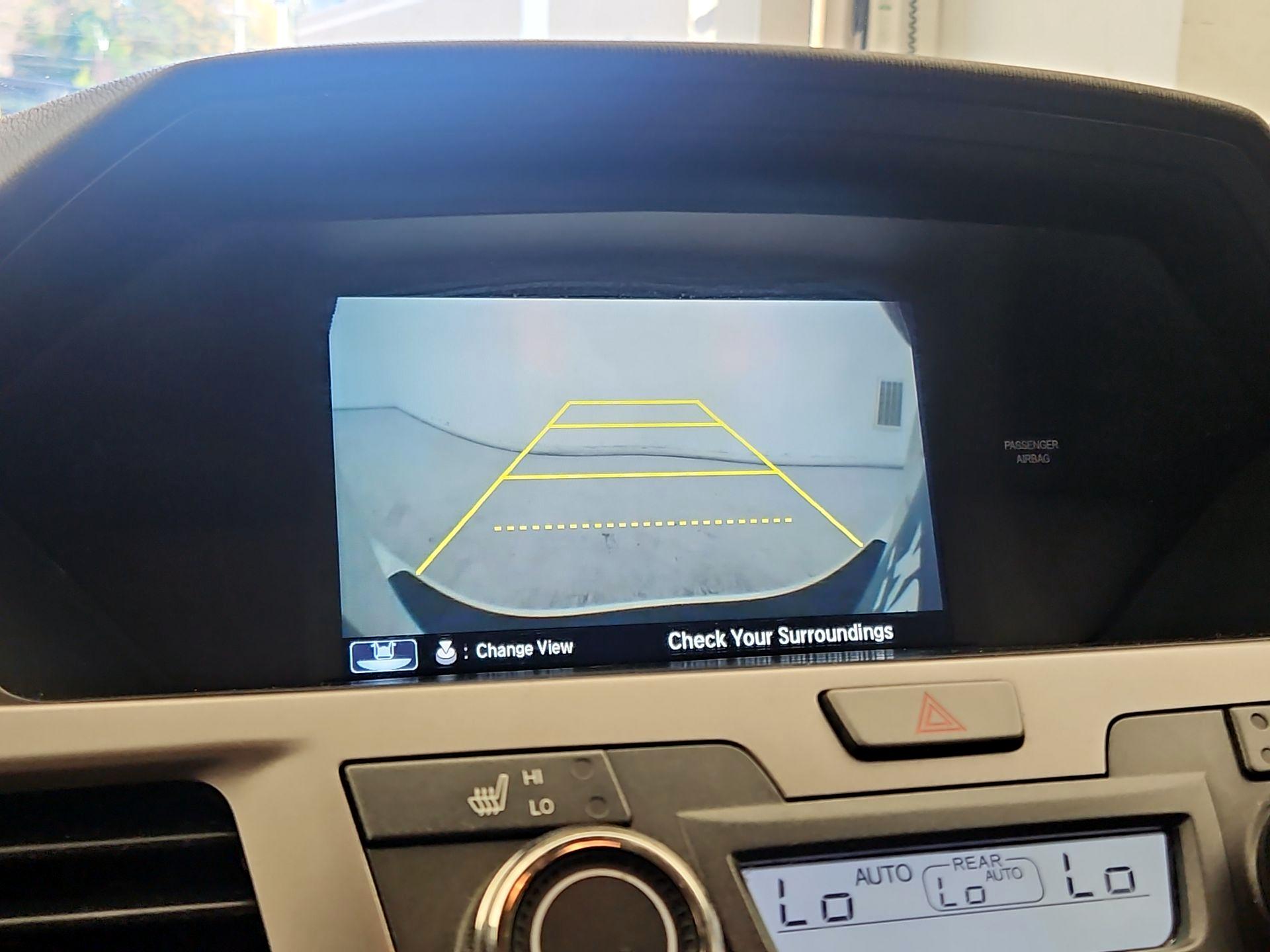 Thumbnail: 2015 Honda Odyssey - 13