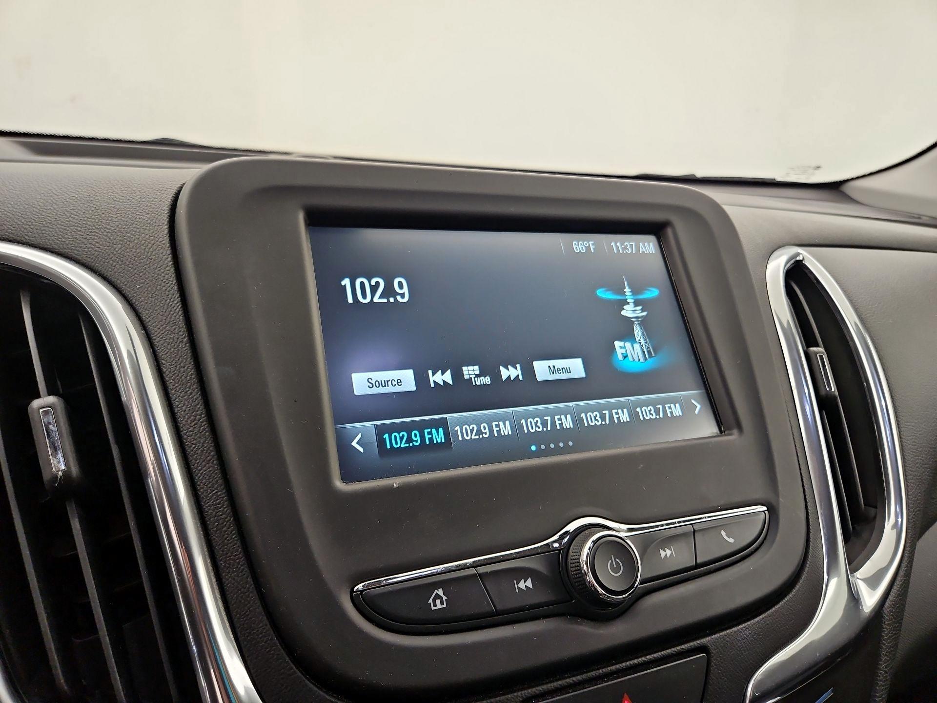 Thumbnail: 2018 Chevrolet Equinox - 15