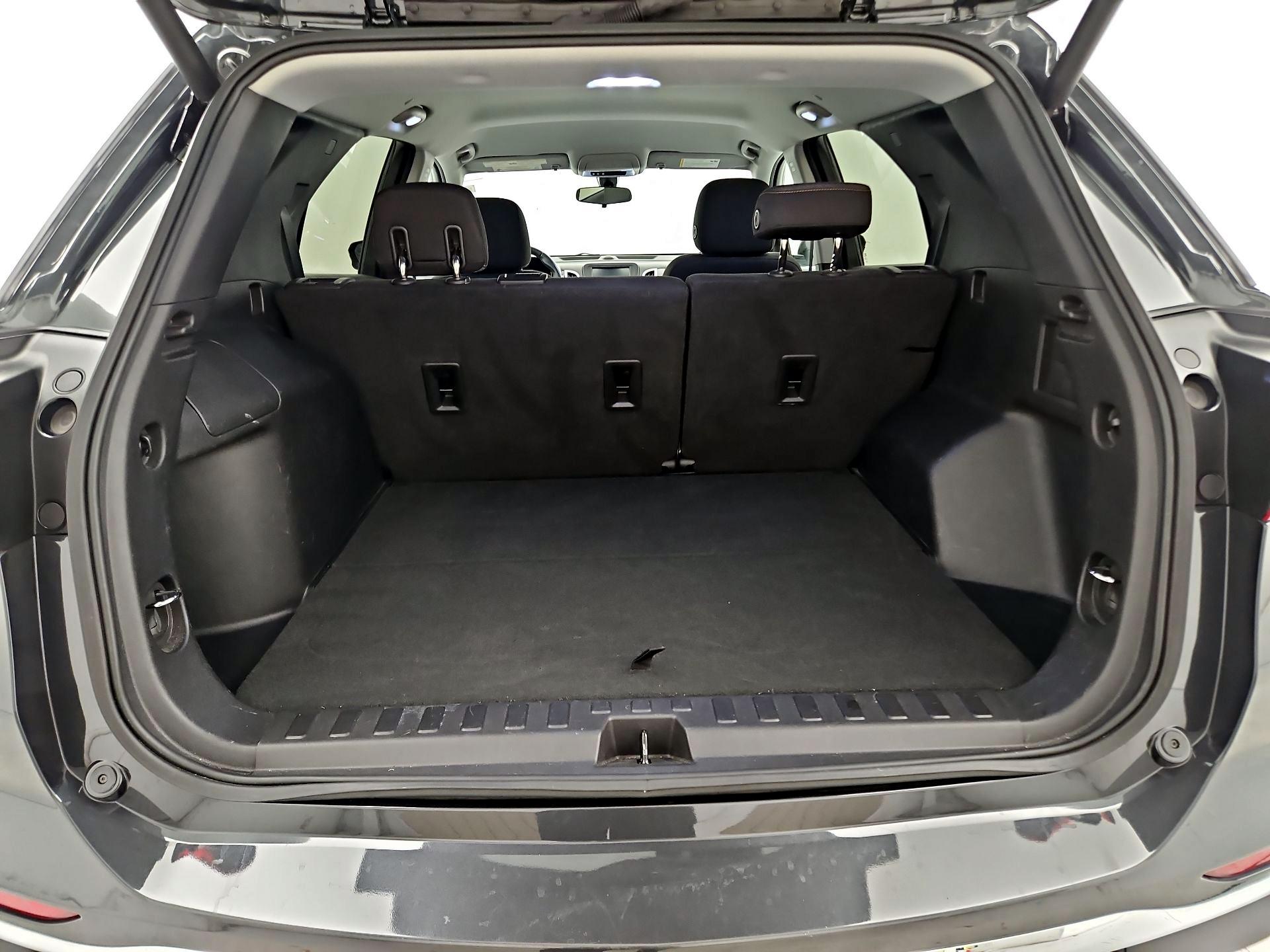 Thumbnail: 2018 Chevrolet Equinox - 20