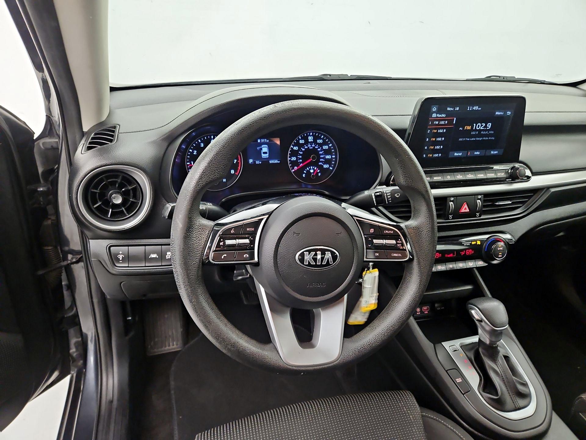 Thumbnail: 2019 Kia Forte - 10