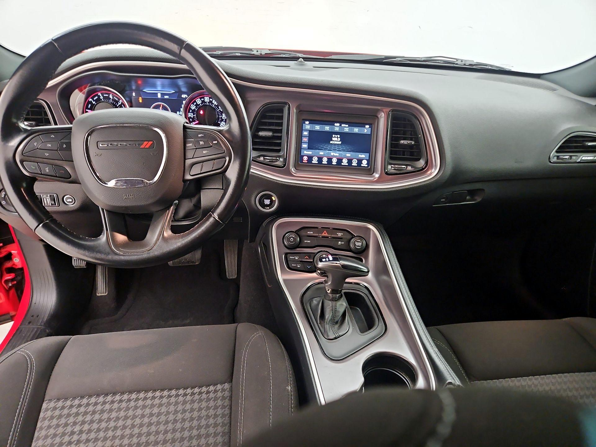 Thumbnail: 2021 Dodge Challenger - 9