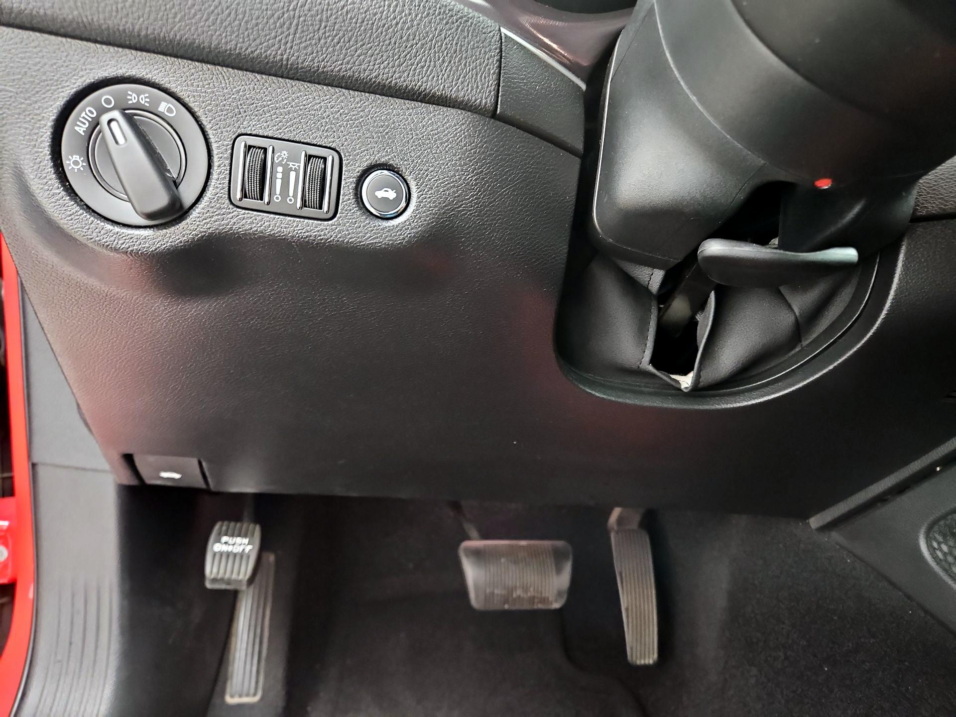 Thumbnail: 2021 Dodge Challenger - 13