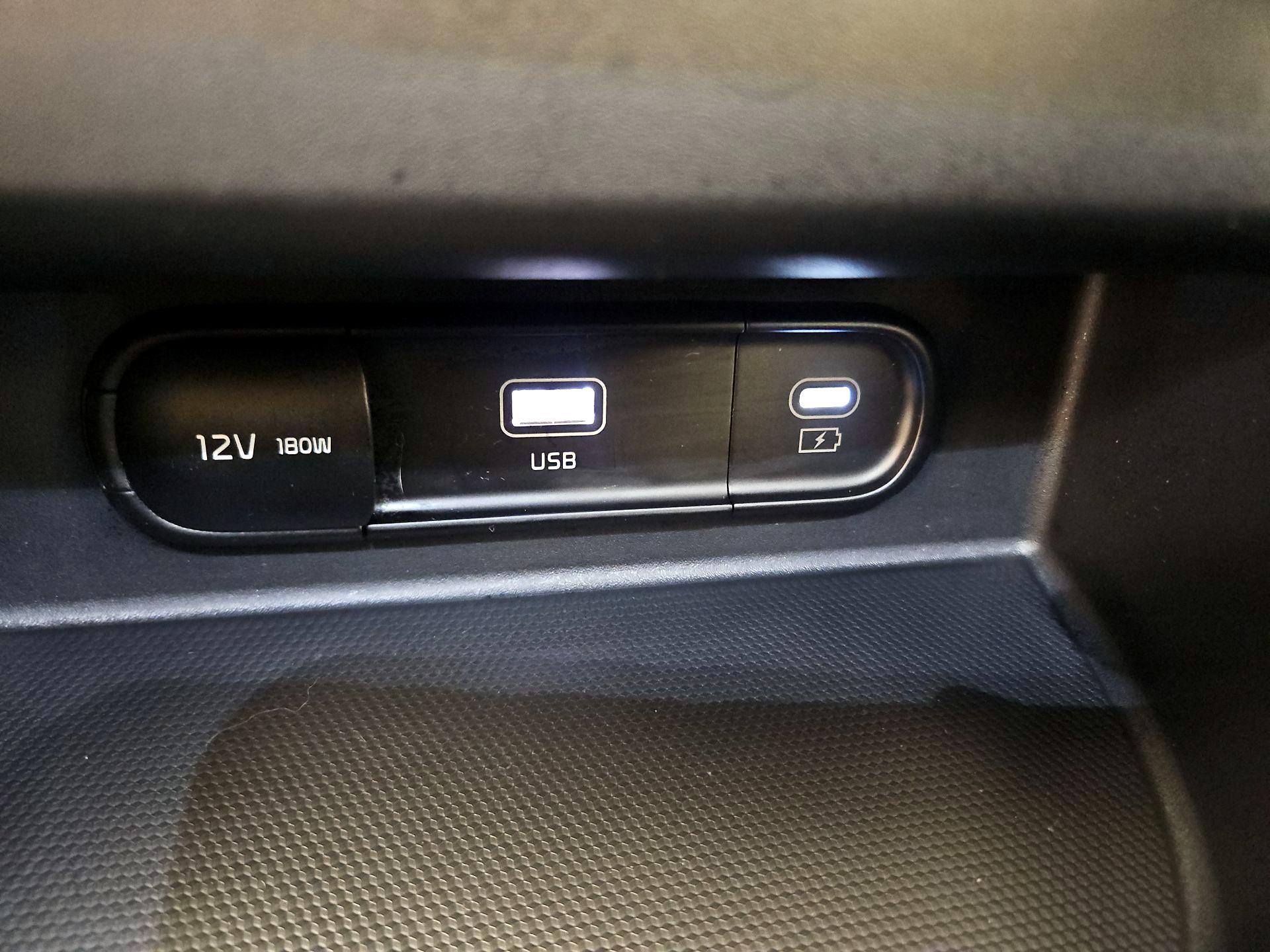 Thumbnail: 2025 Kia Seltos - 19