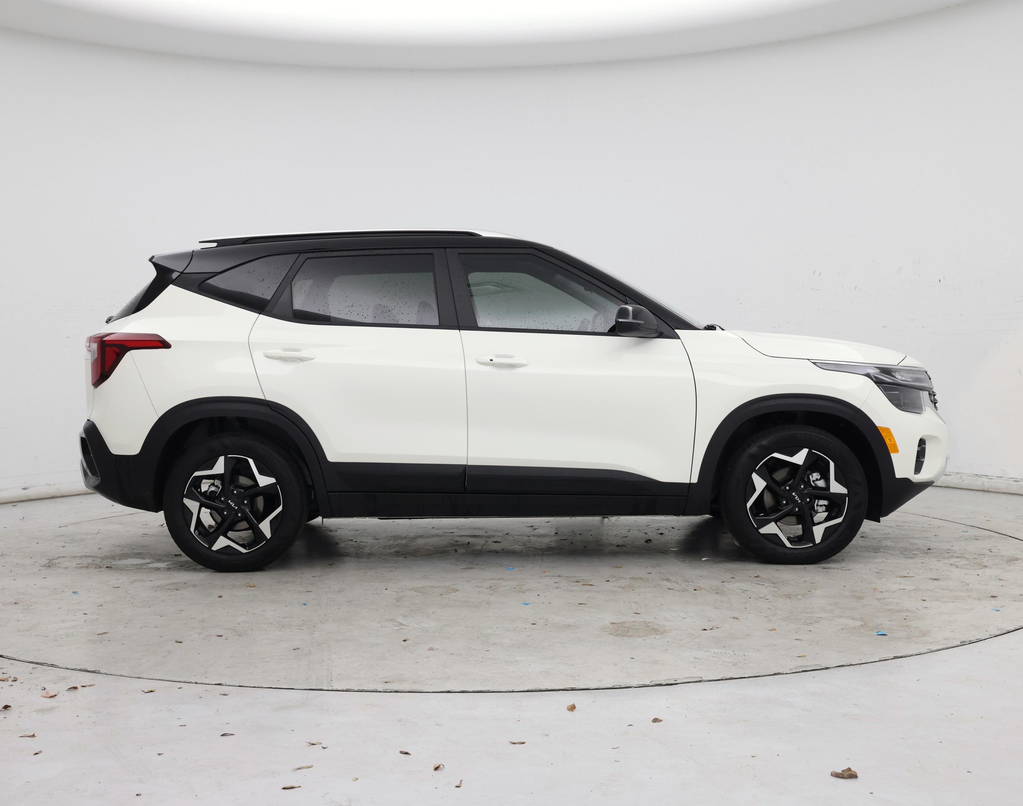 Thumbnail: 2025 Kia Seltos - 7