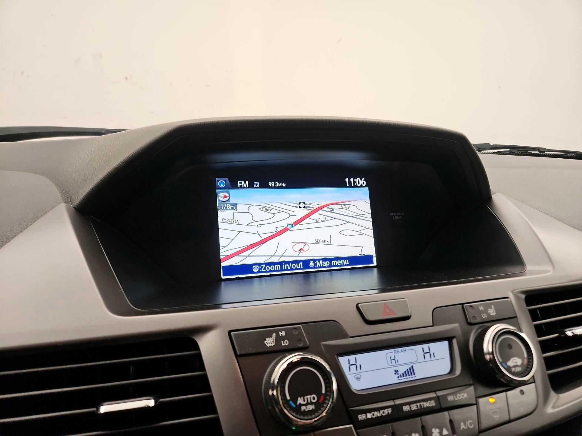 Thumbnail: 2015 Honda Odyssey - 14