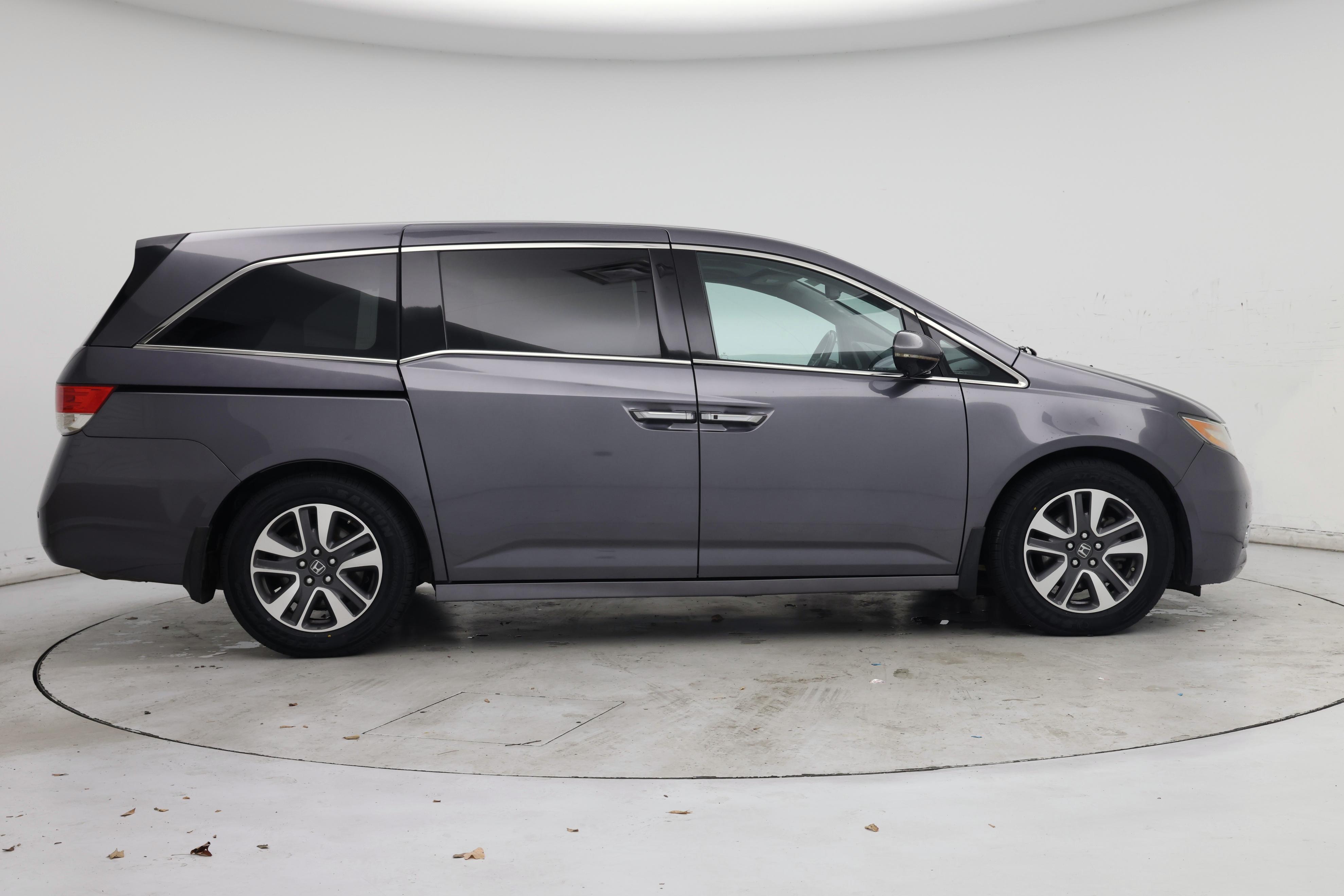 Thumbnail: 2015 Honda Odyssey - 7