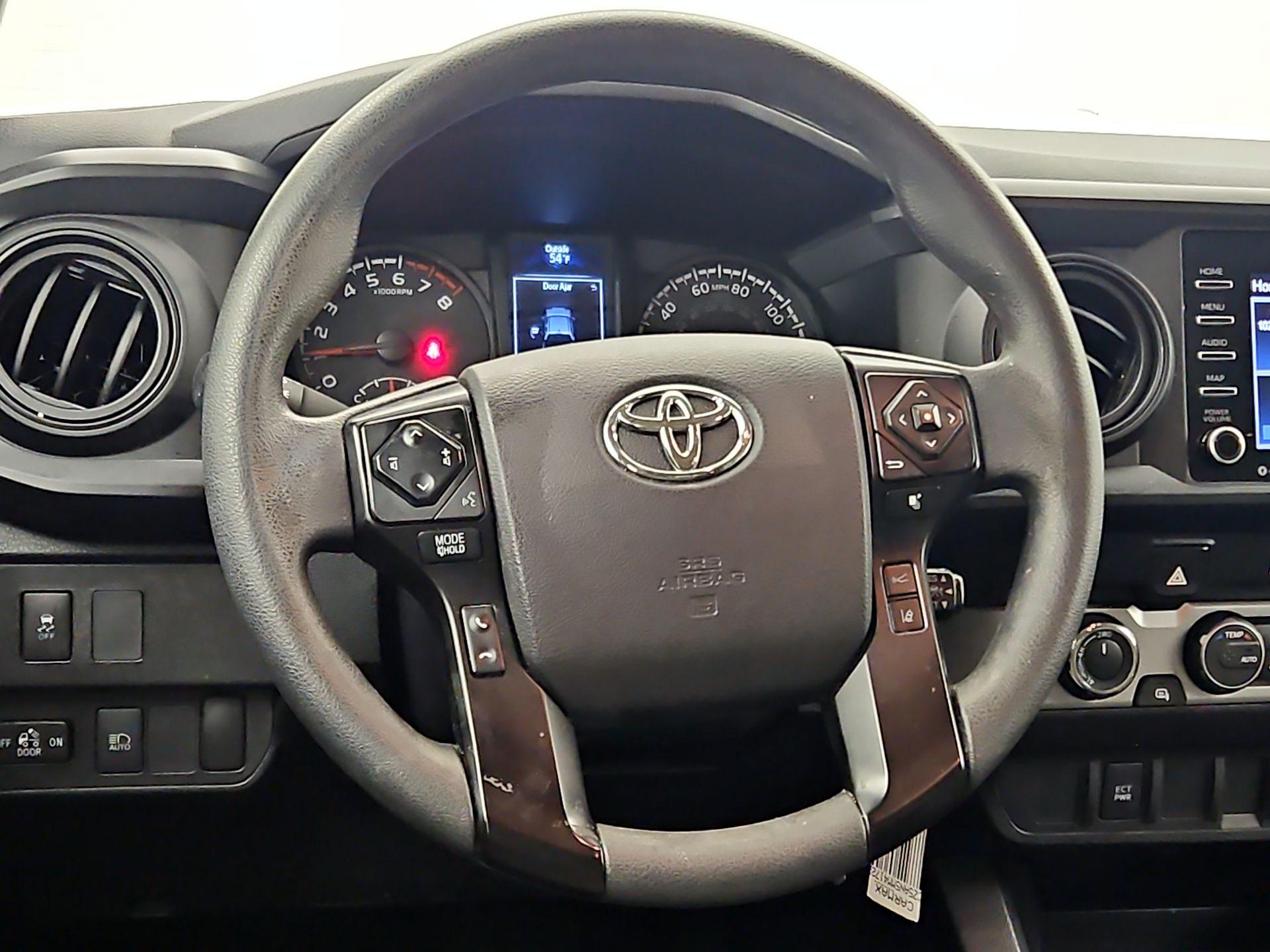 Thumbnail: 2021 Toyota Tacoma - 10