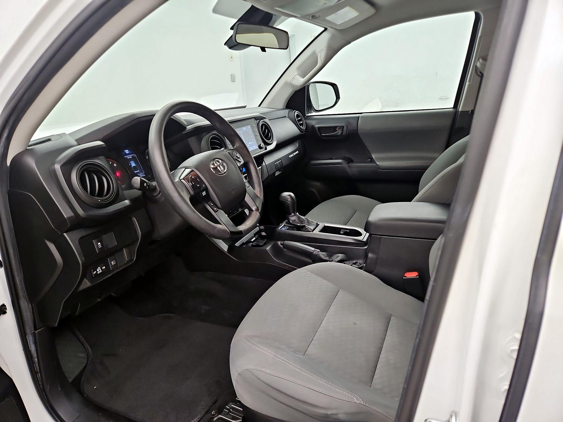 Thumbnail: 2021 Toyota Tacoma - 11