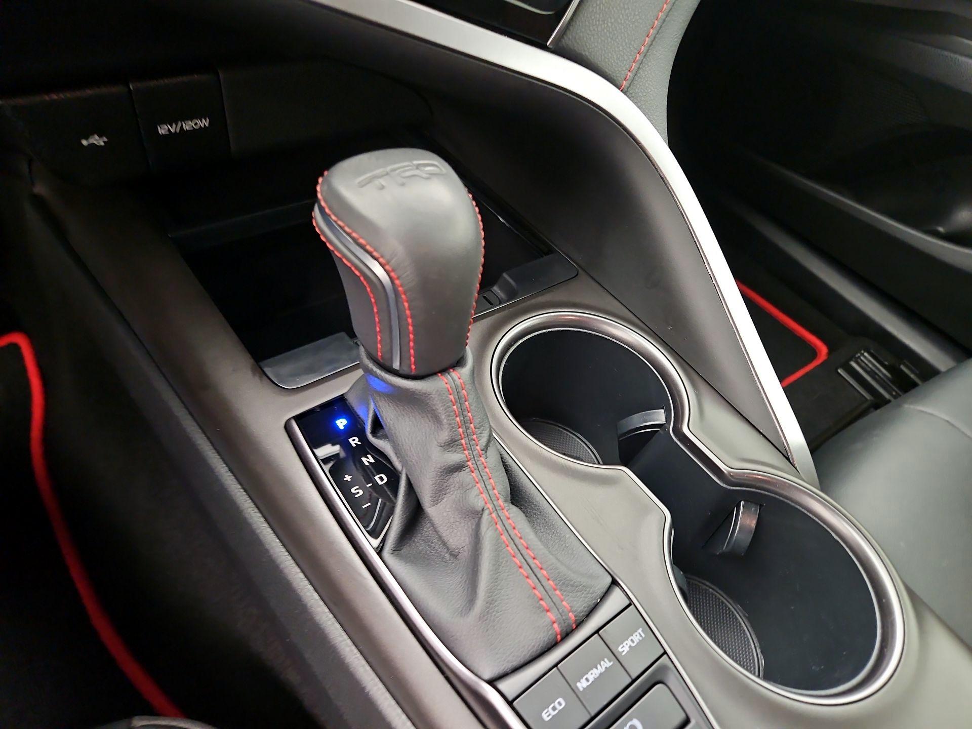 Thumbnail: 2023 Toyota Camry - 17