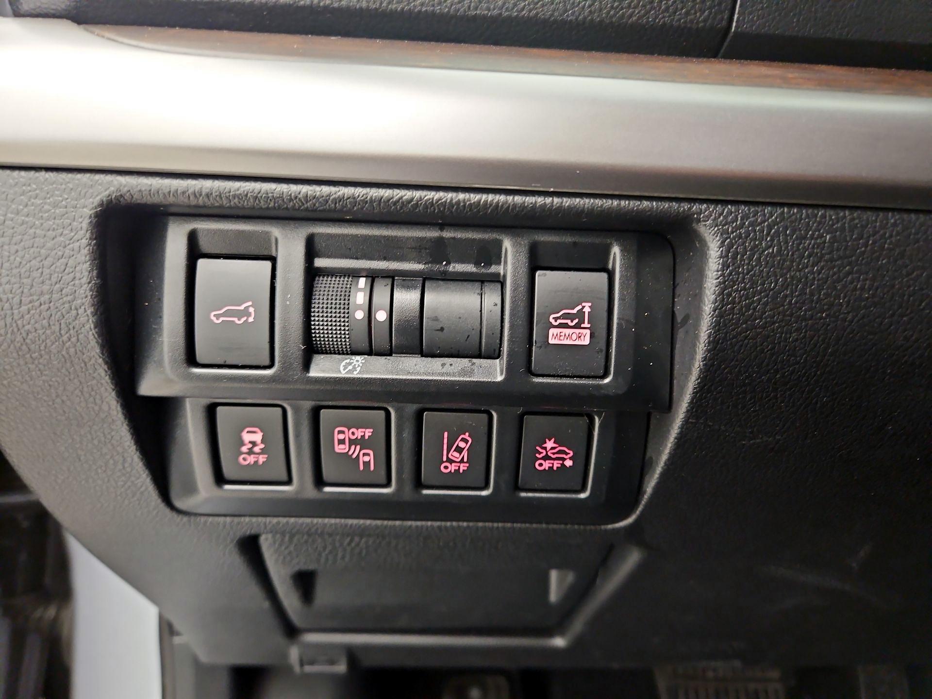 Thumbnail: 2019 Subaru Outback - 13