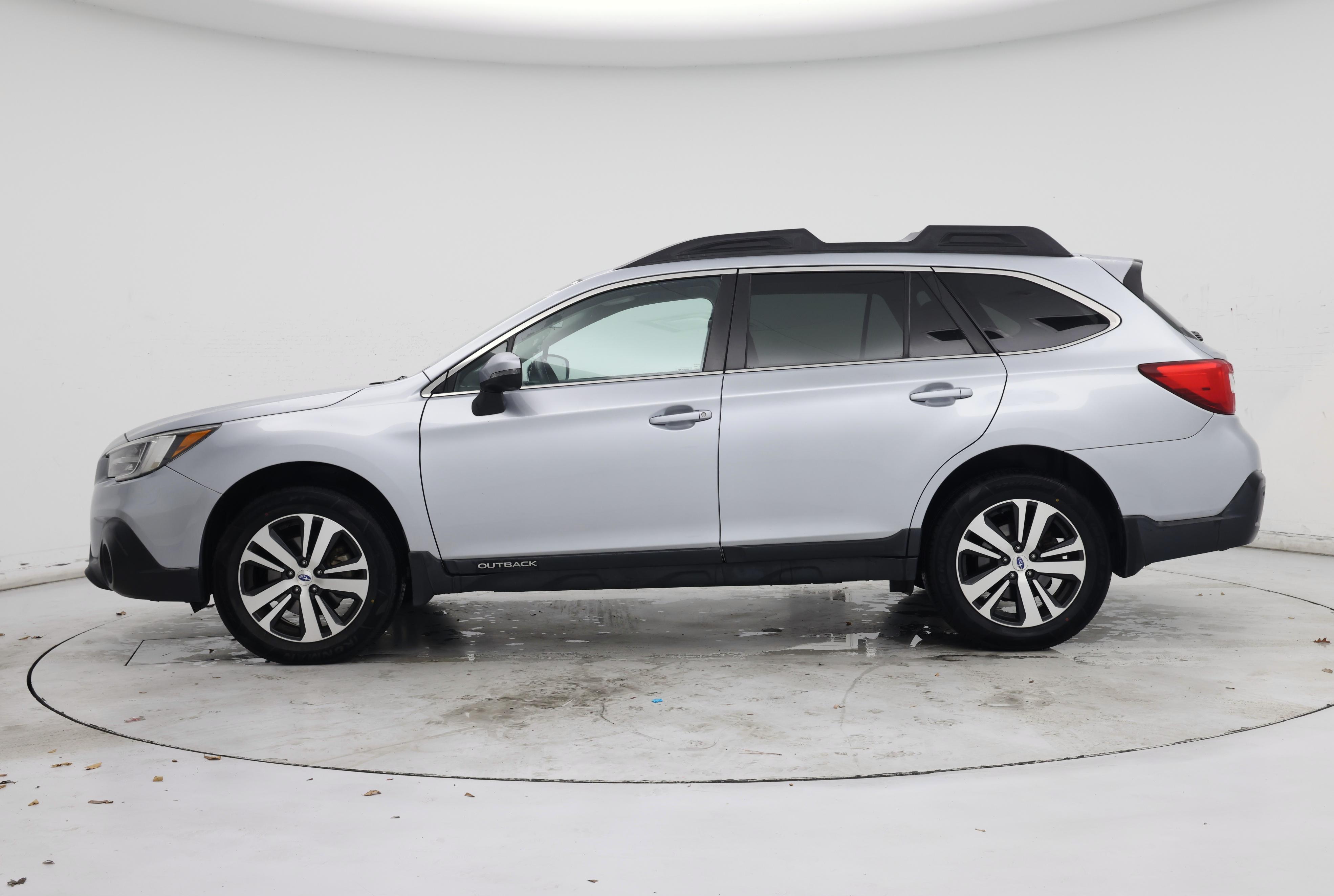 Thumbnail: 2019 Subaru Outback - 3