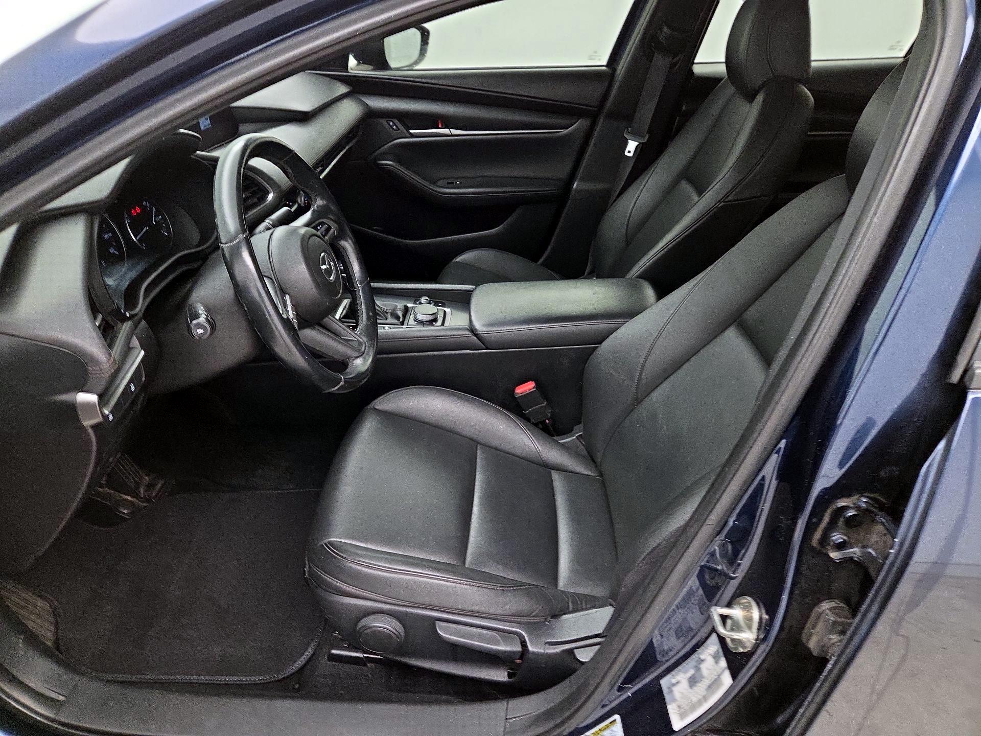 Thumbnail: 2021 Mazda Mazda3 - 11