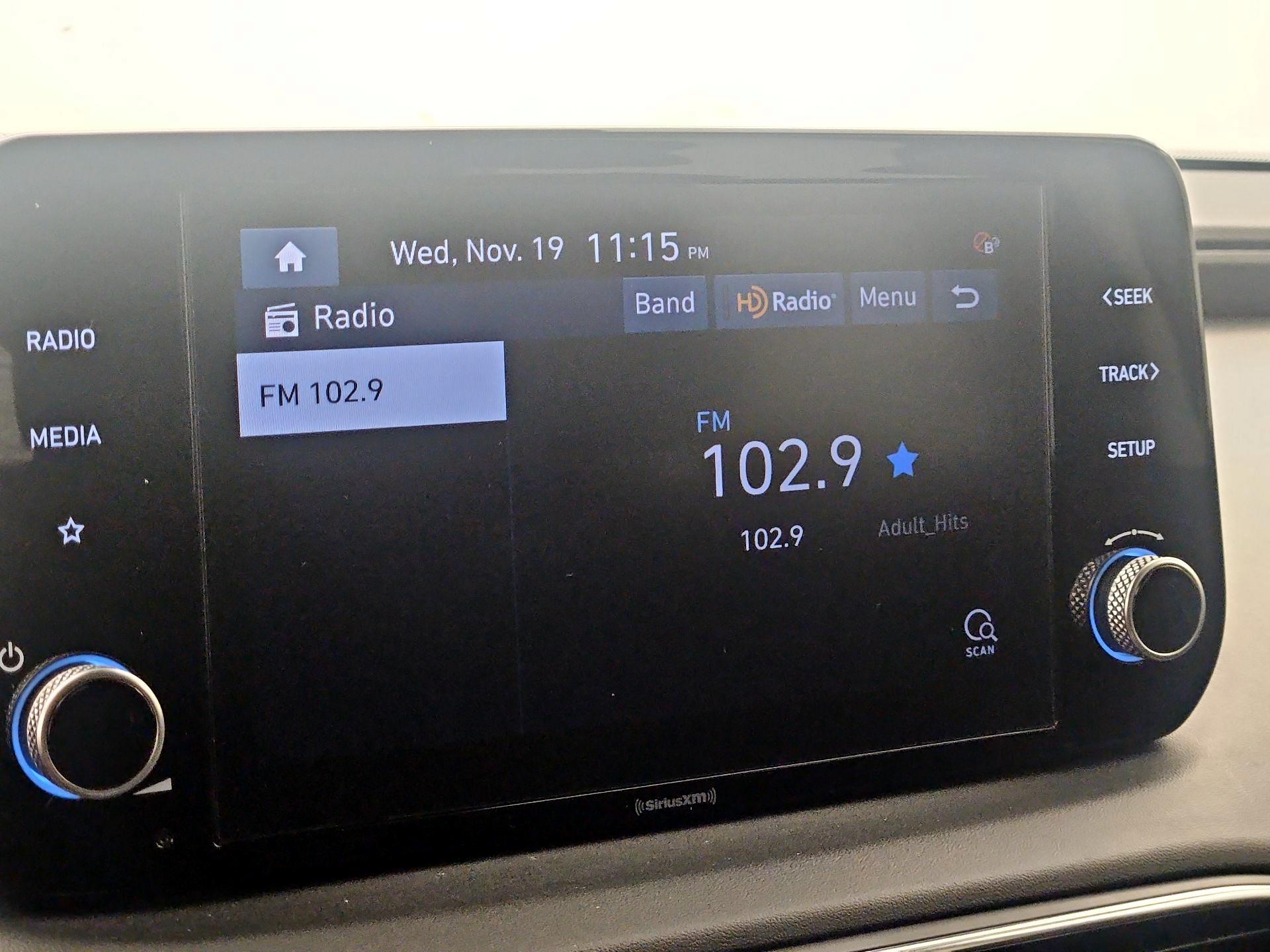 Thumbnail: 2022 Hyundai Santa Fe - 15