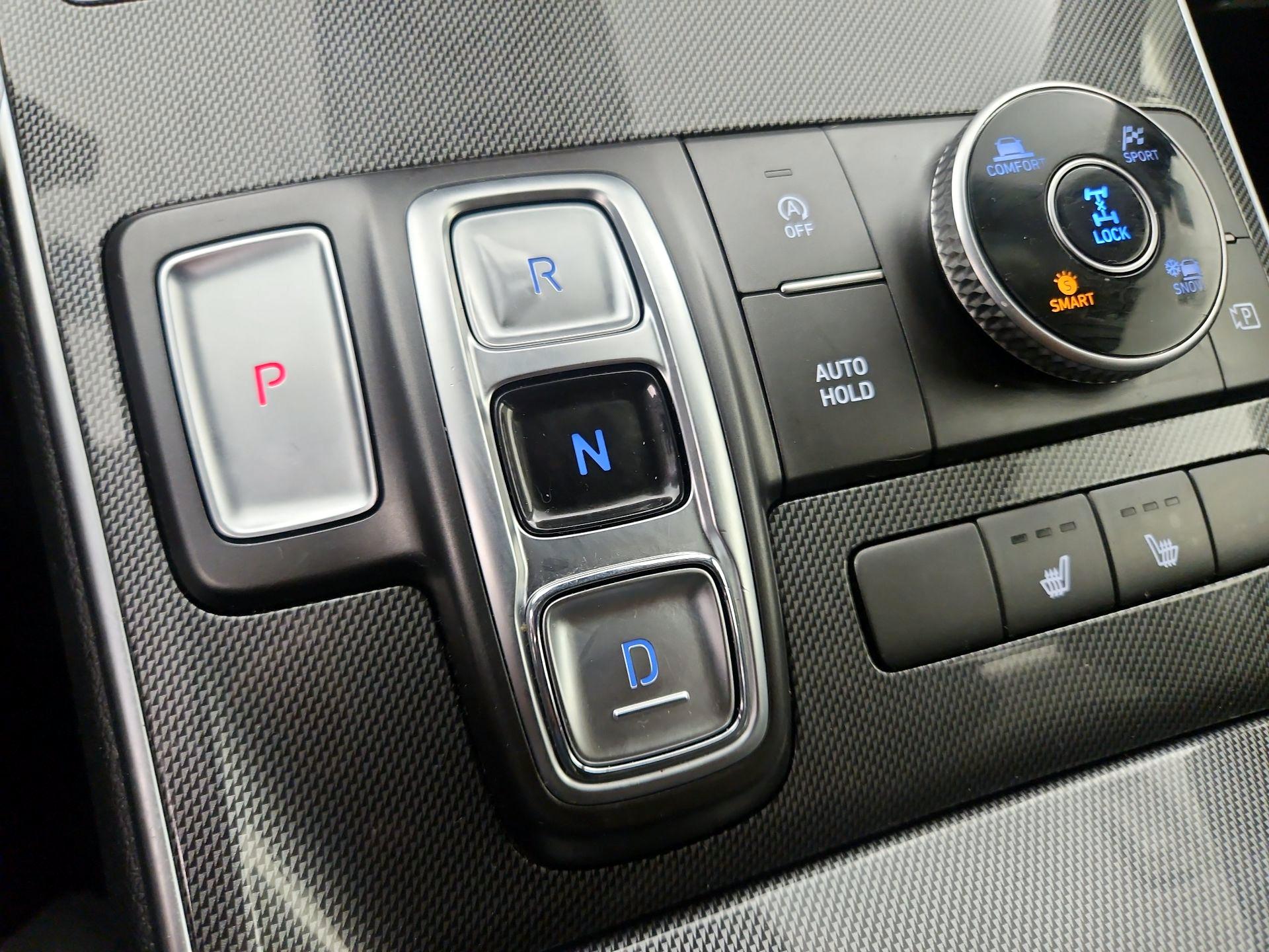 Thumbnail: 2022 Hyundai Santa Fe - 17