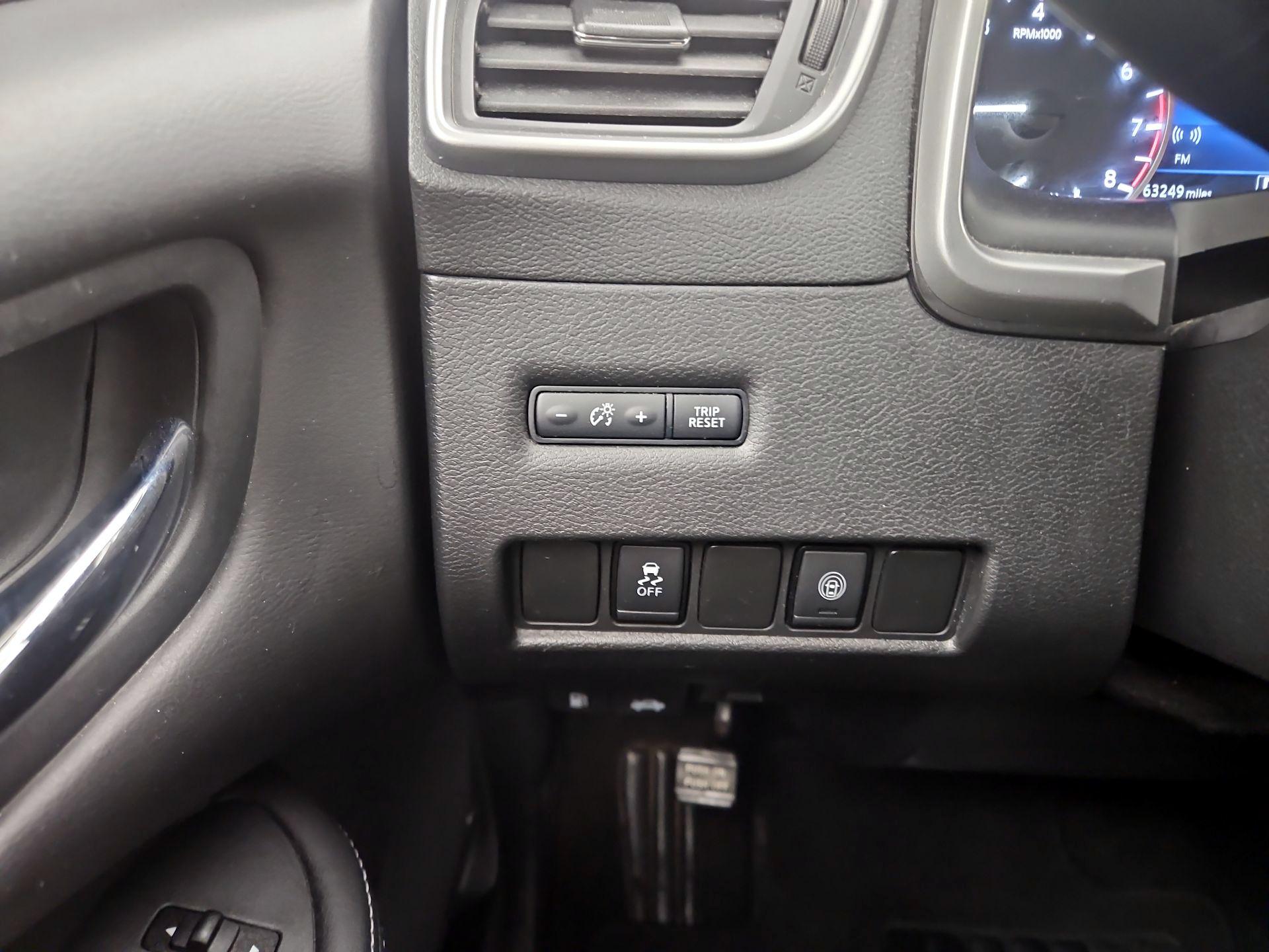 Thumbnail: 2020 Nissan Murano - 13