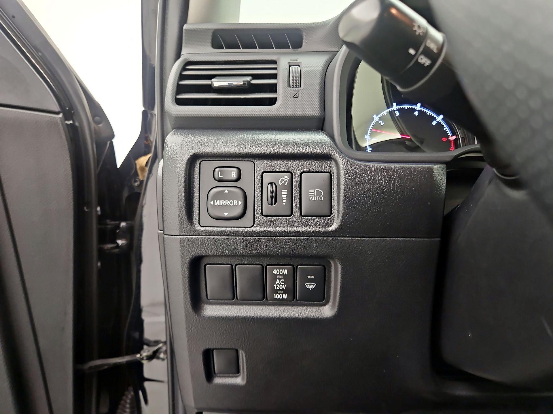 Thumbnail: 2023 Toyota 4Runner - 13