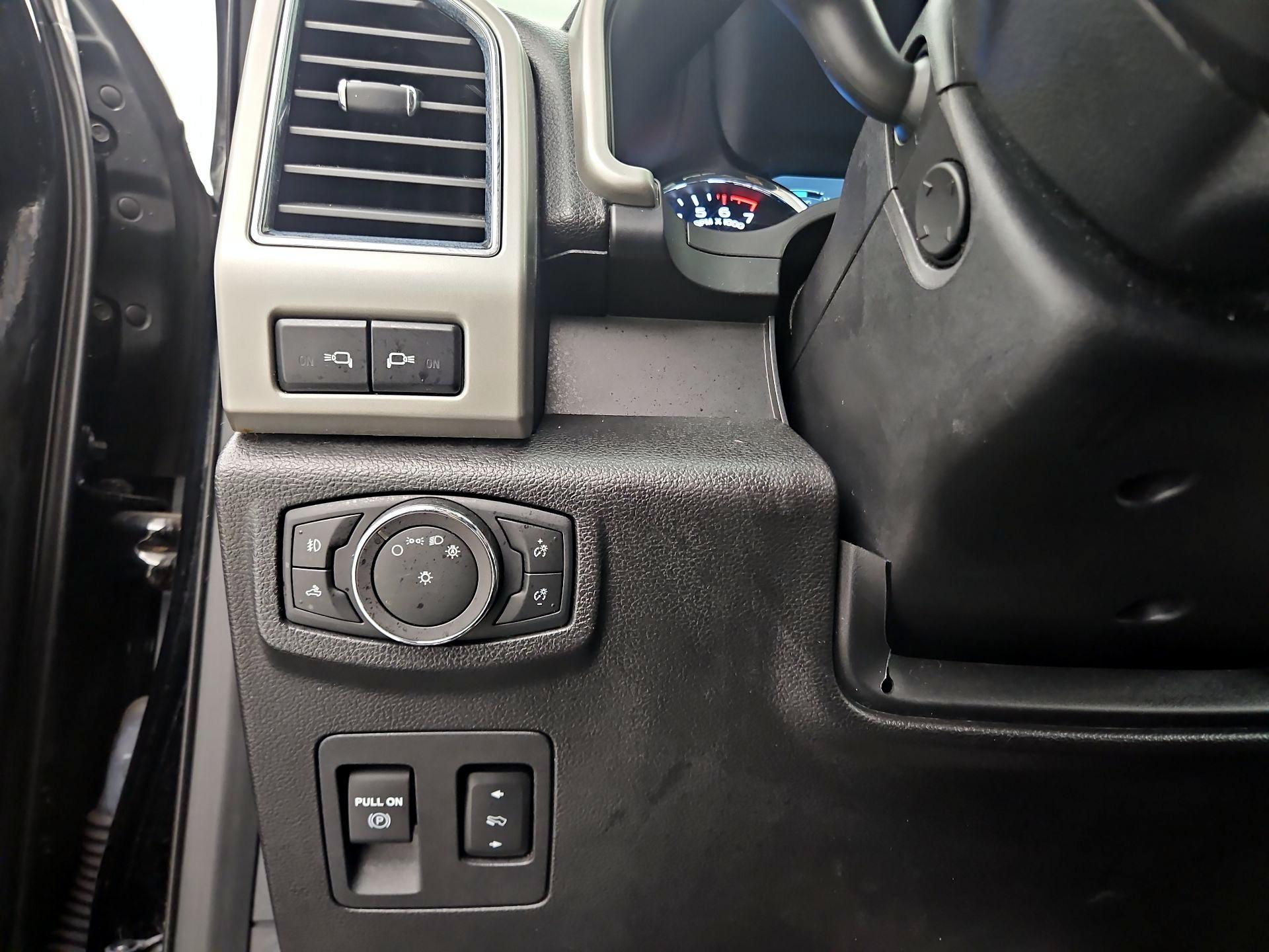 Thumbnail: 2018 Ford F-150 - 13