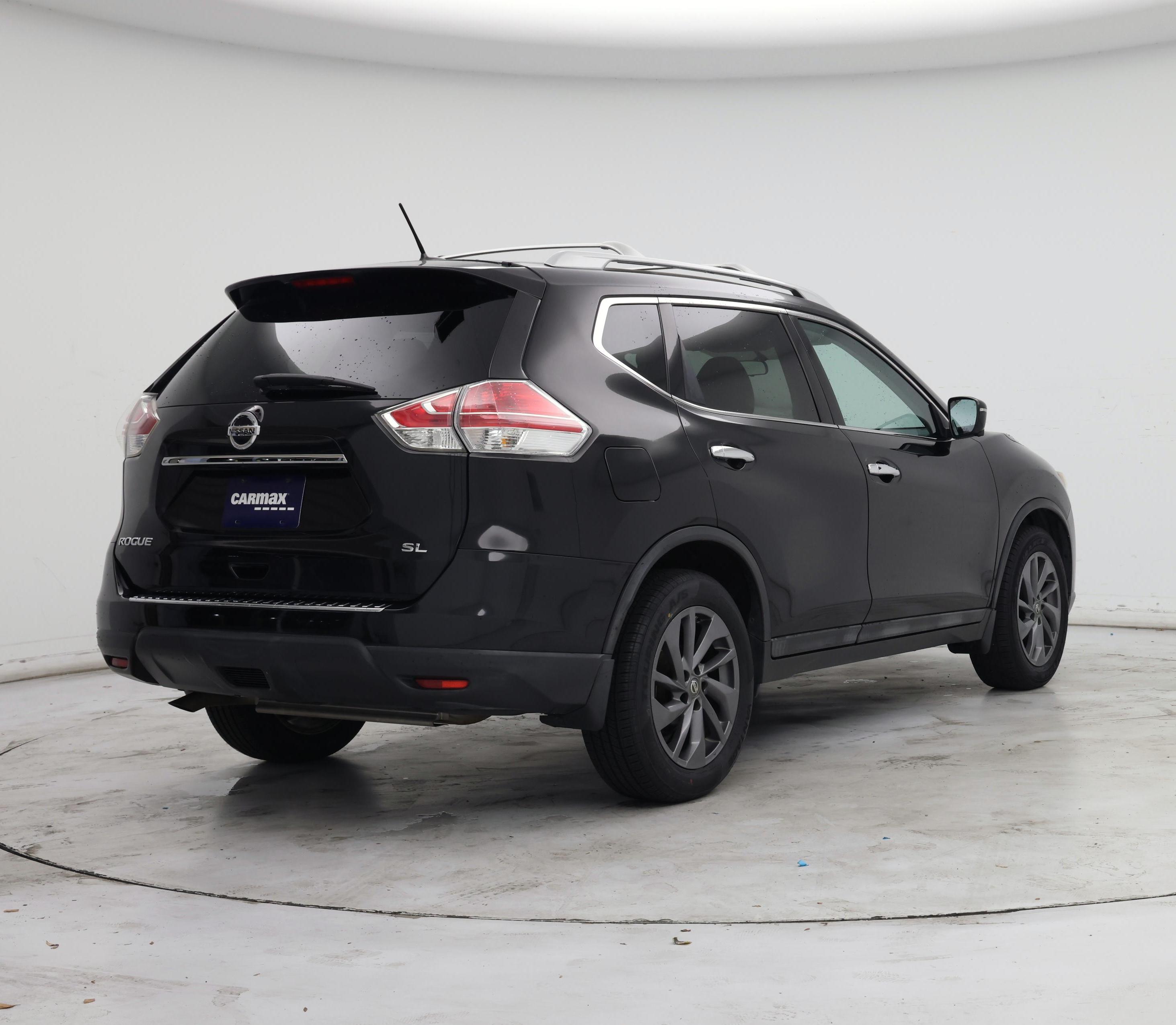 Thumbnail: 2016 Nissan Rogue - 8