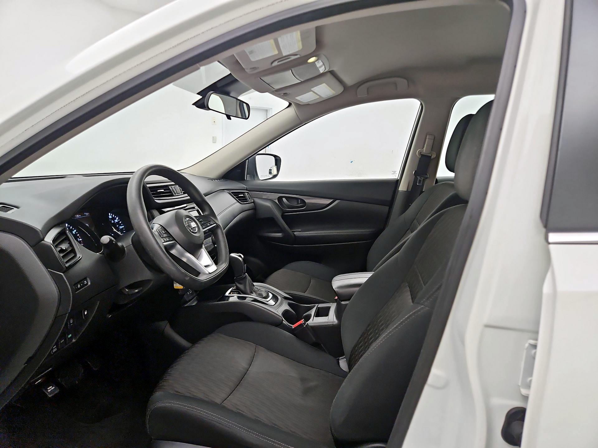 Thumbnail: 2019 Nissan Rogue - 11