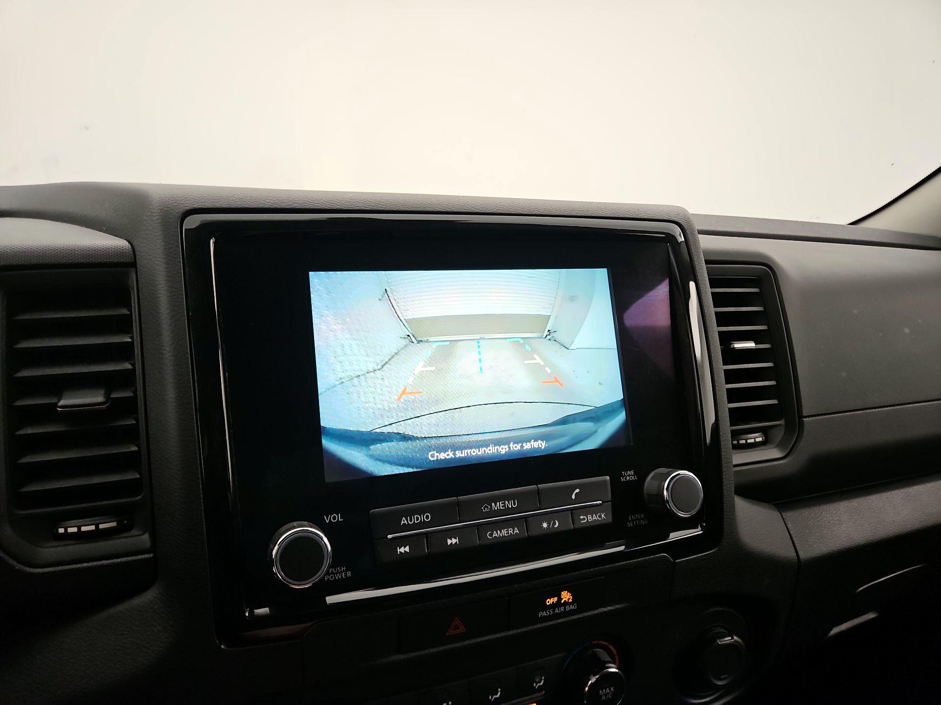 Thumbnail: 2022 Nissan Frontier - 14