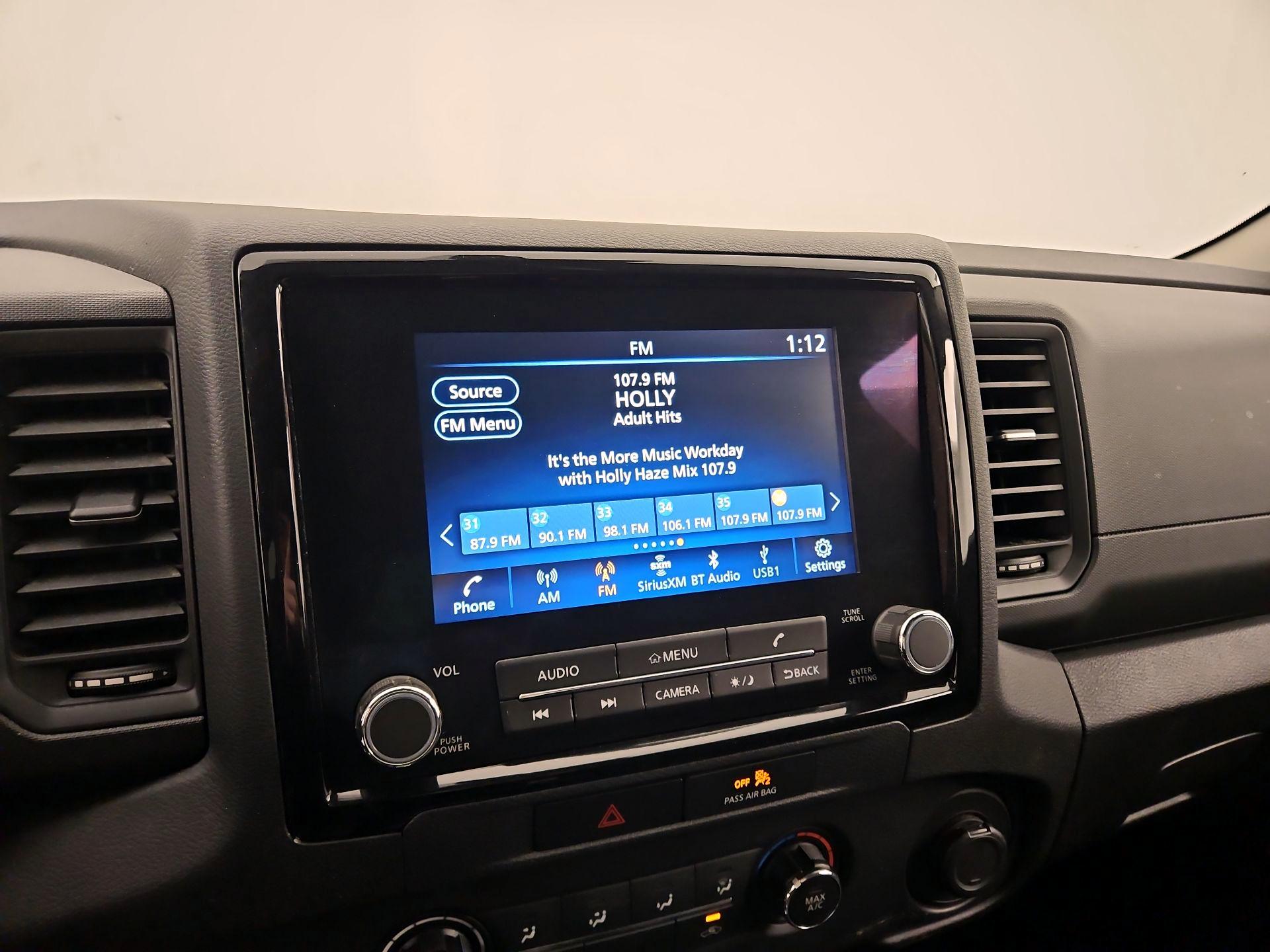 Thumbnail: 2022 Nissan Frontier - 15