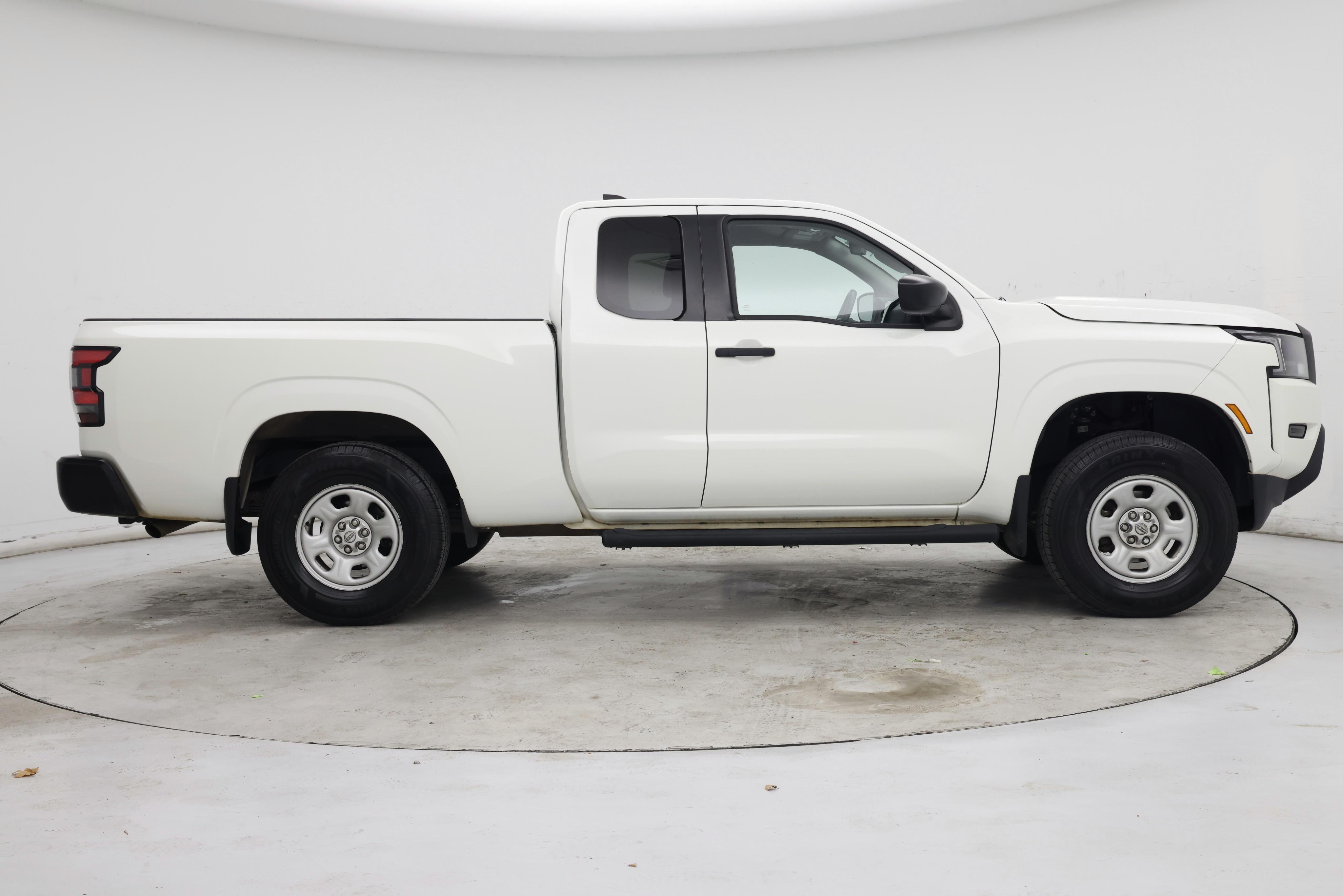 Thumbnail: 2022 Nissan Frontier - 7