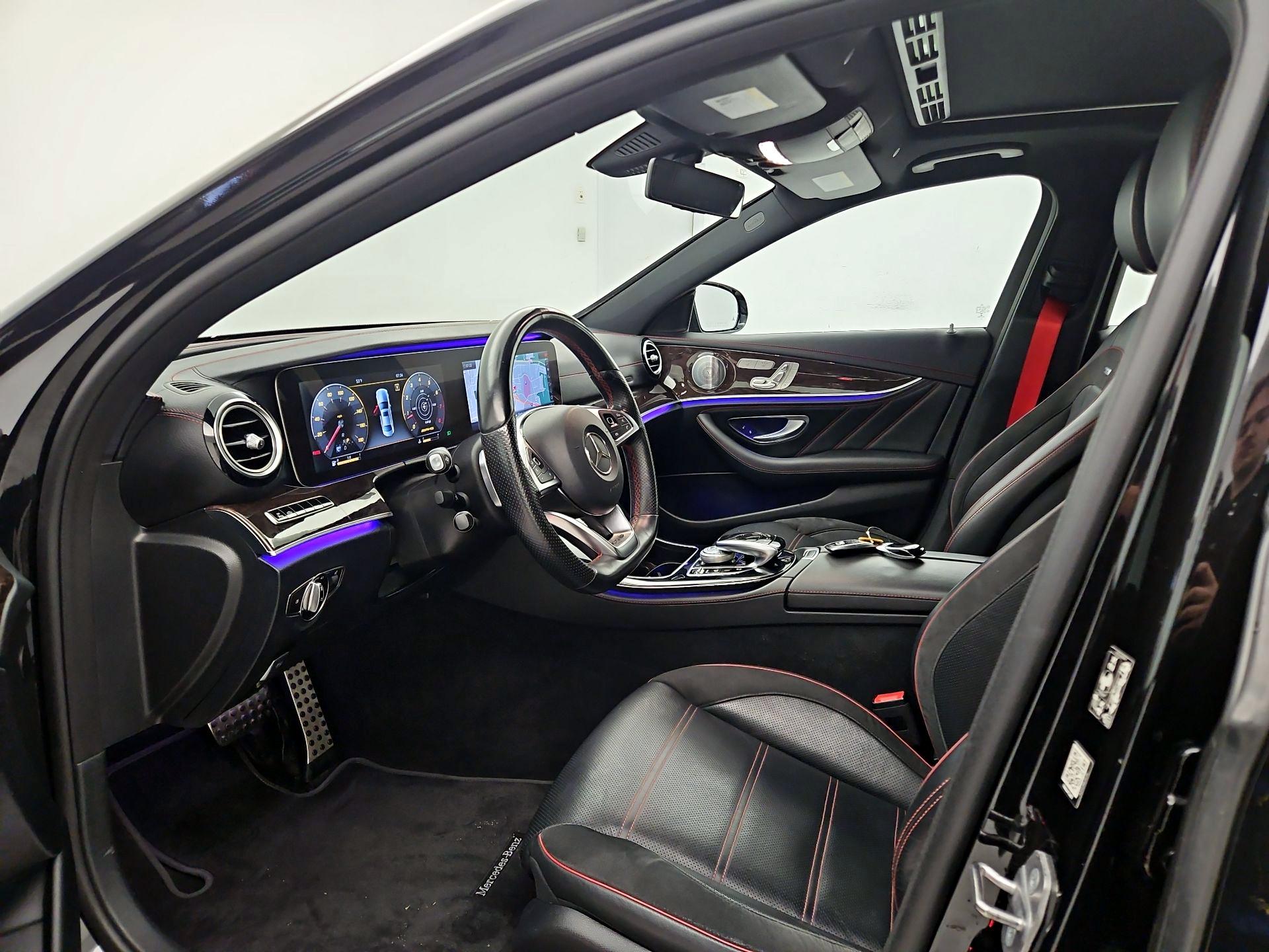 Thumbnail: 2018 Mercedes-Benz E-Class - 11