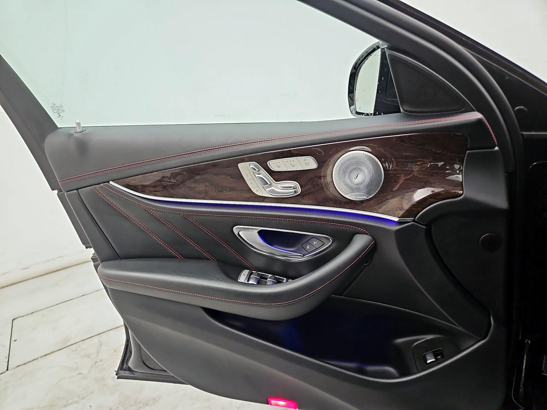 Thumbnail: 2018 Mercedes-Benz E-Class - 12