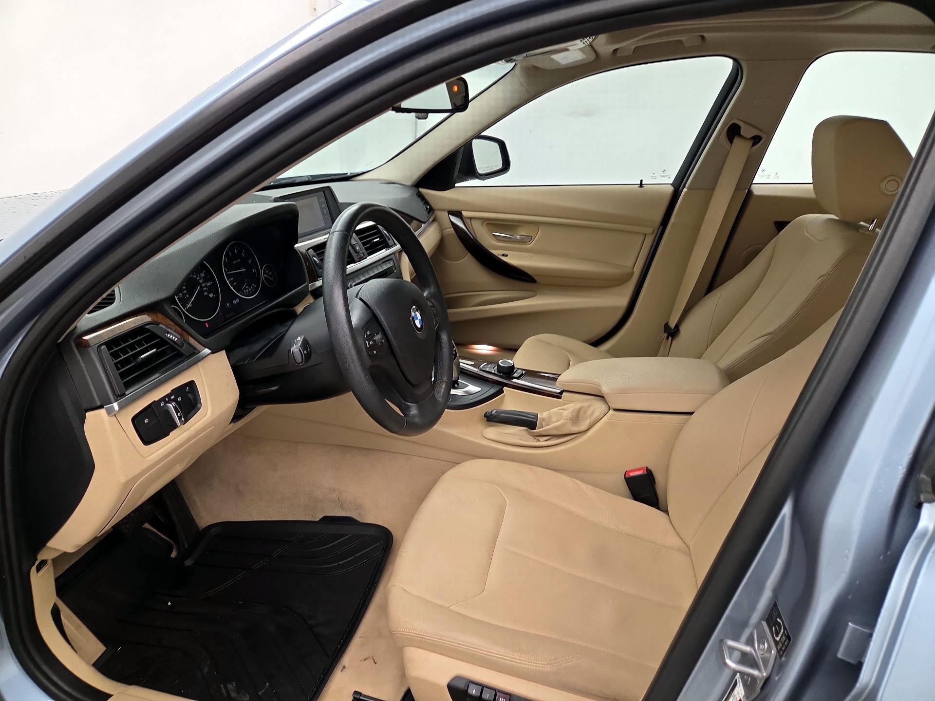 Thumbnail: 2014 BMW 3 Series - 11