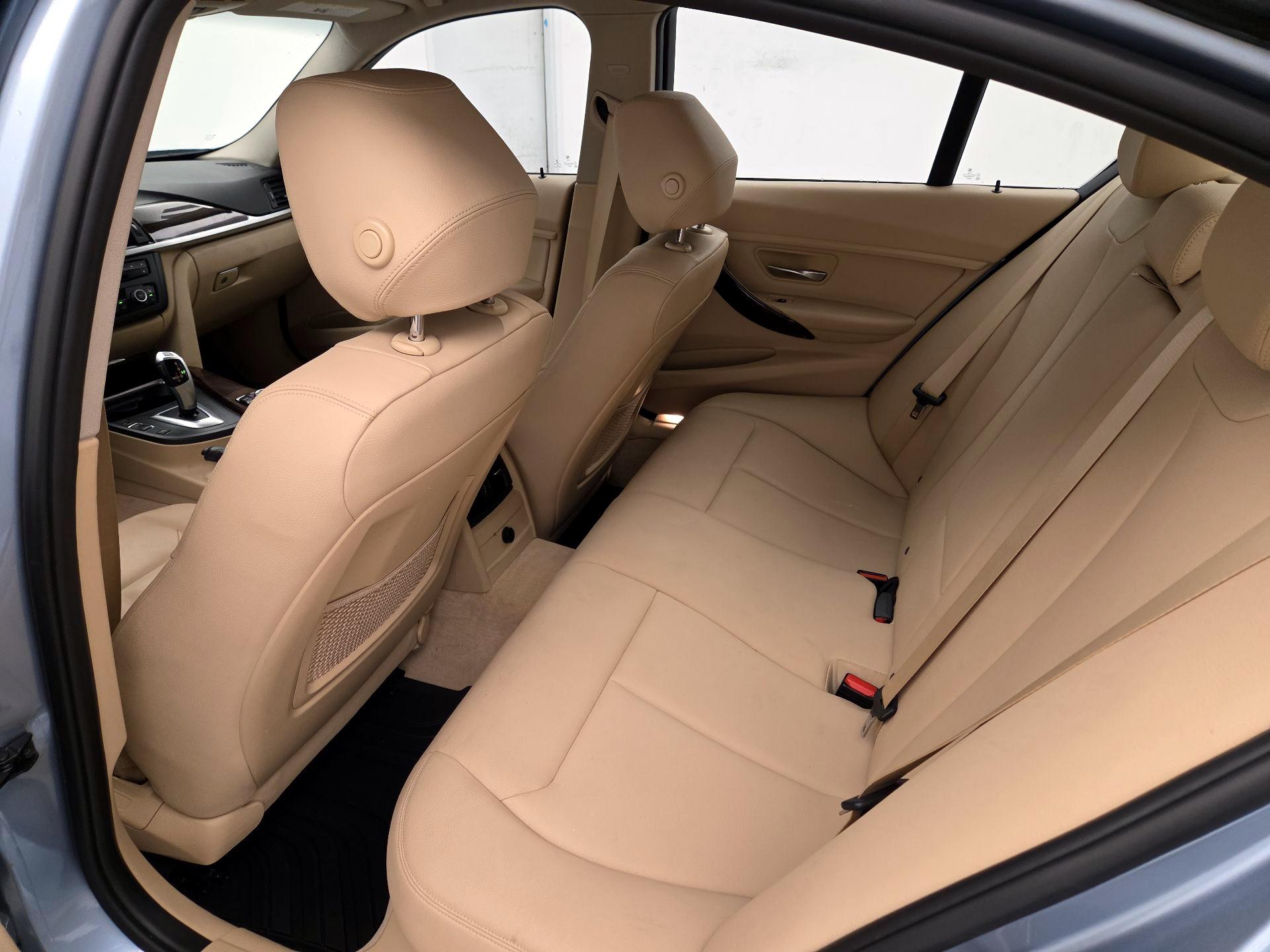 Thumbnail: 2014 BMW 3 Series - 19